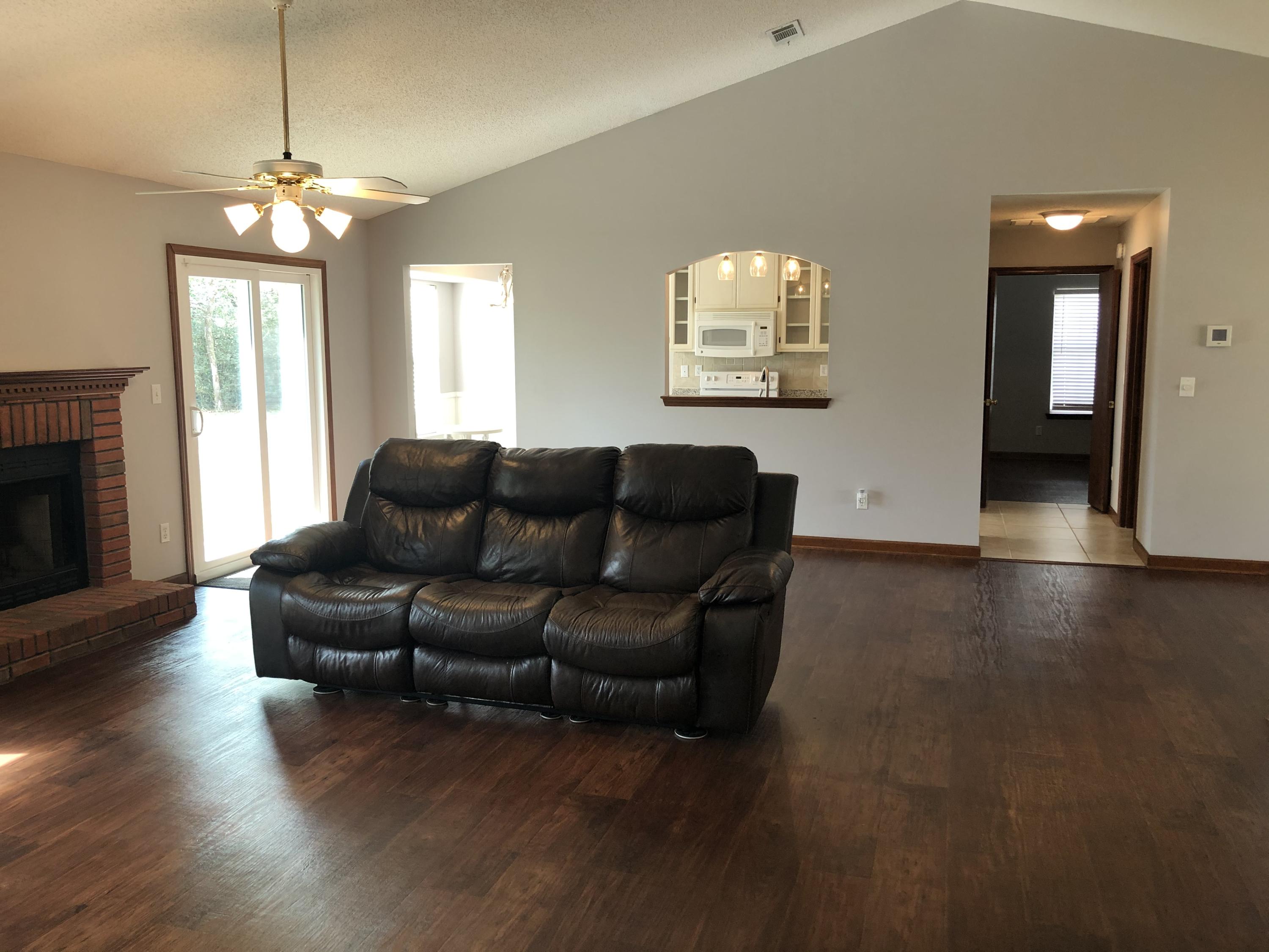 HOLLYROD PARK - Residential