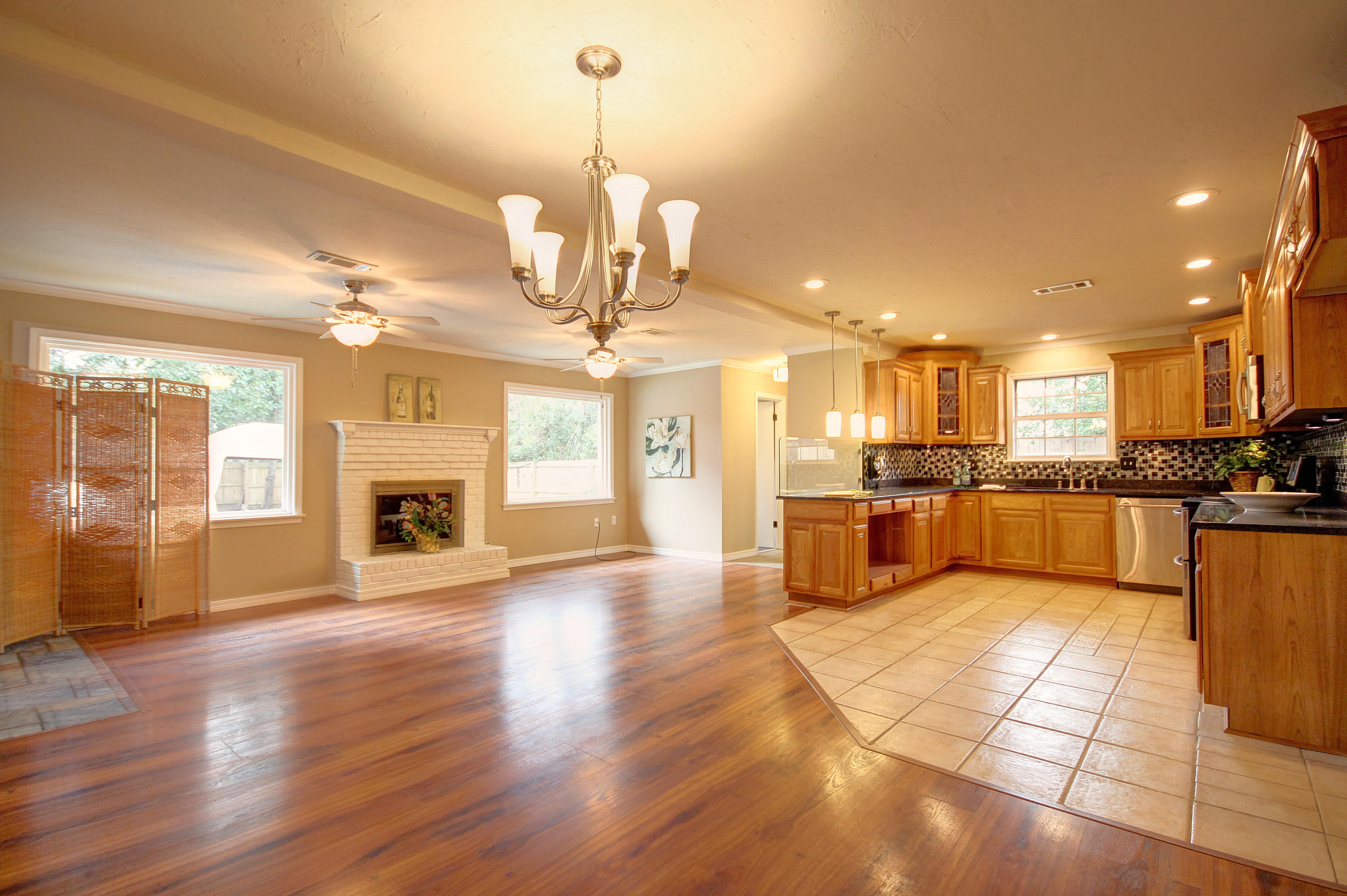 BAYOU POQUITO - Residential