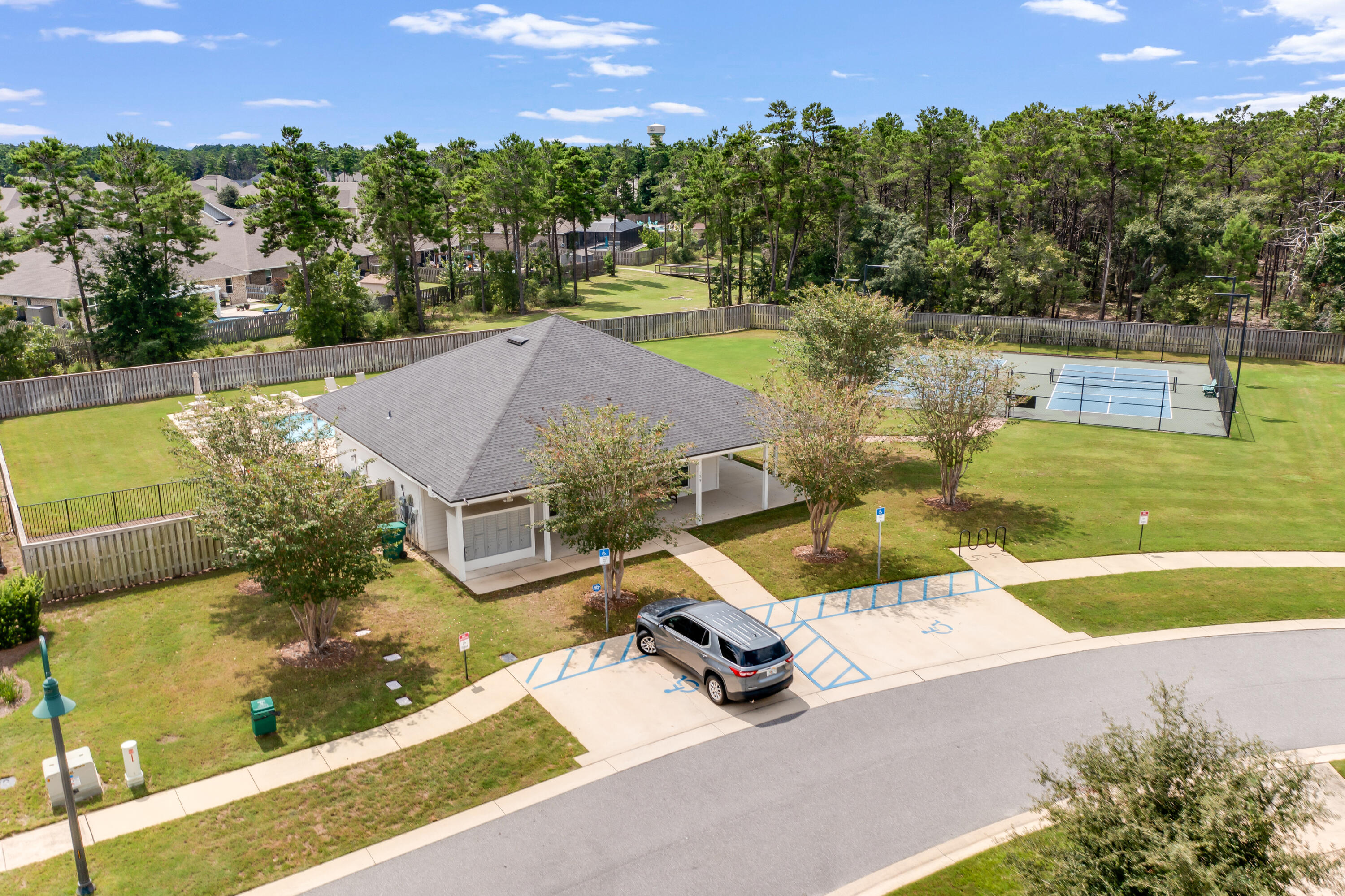 Hammock Bay Firefly - Residential