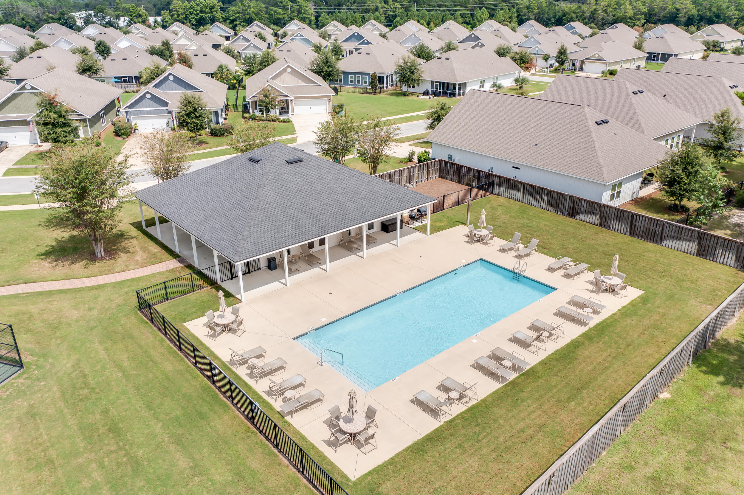 Hammock Bay Firefly - Residential