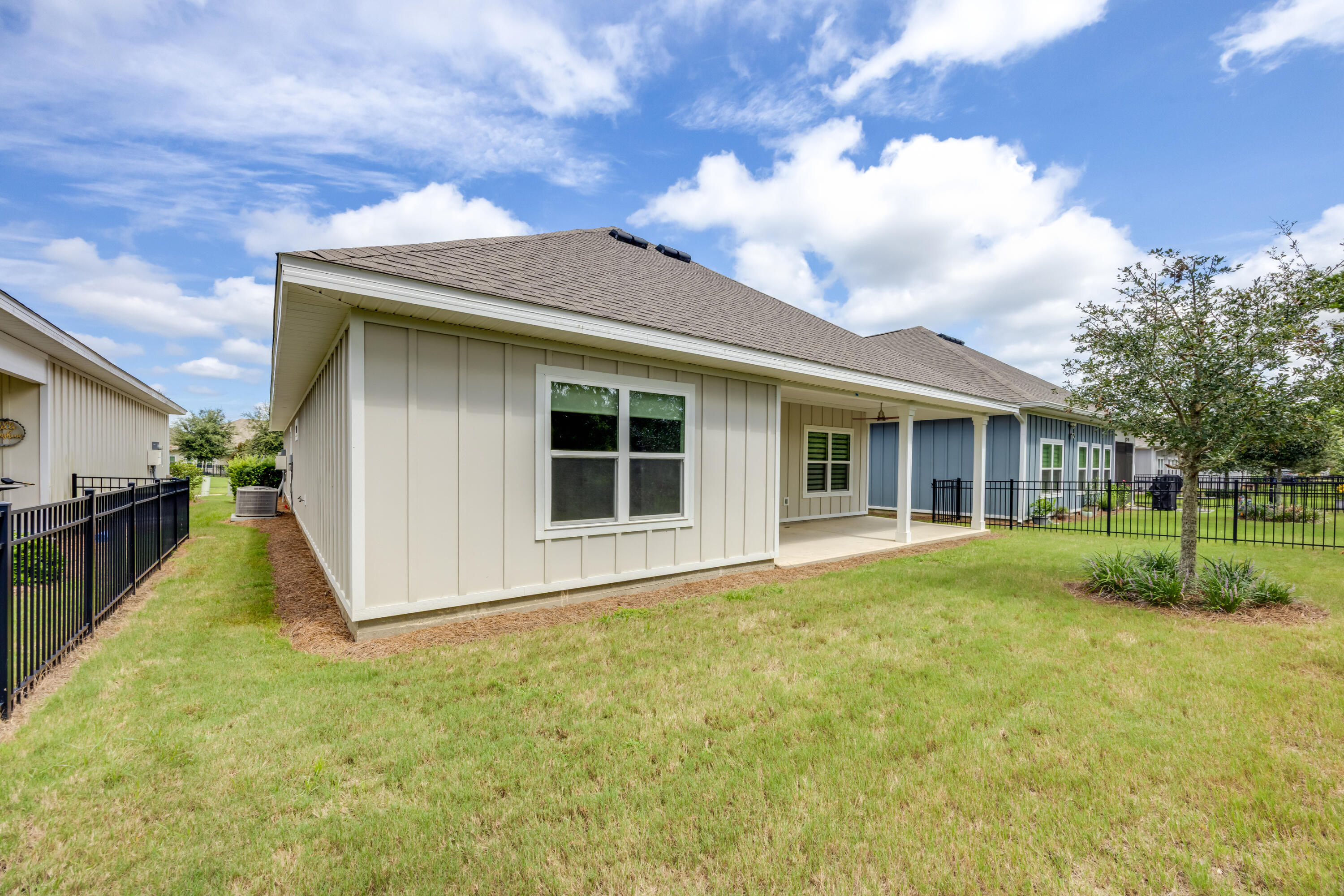 Hammock Bay Firefly - Residential