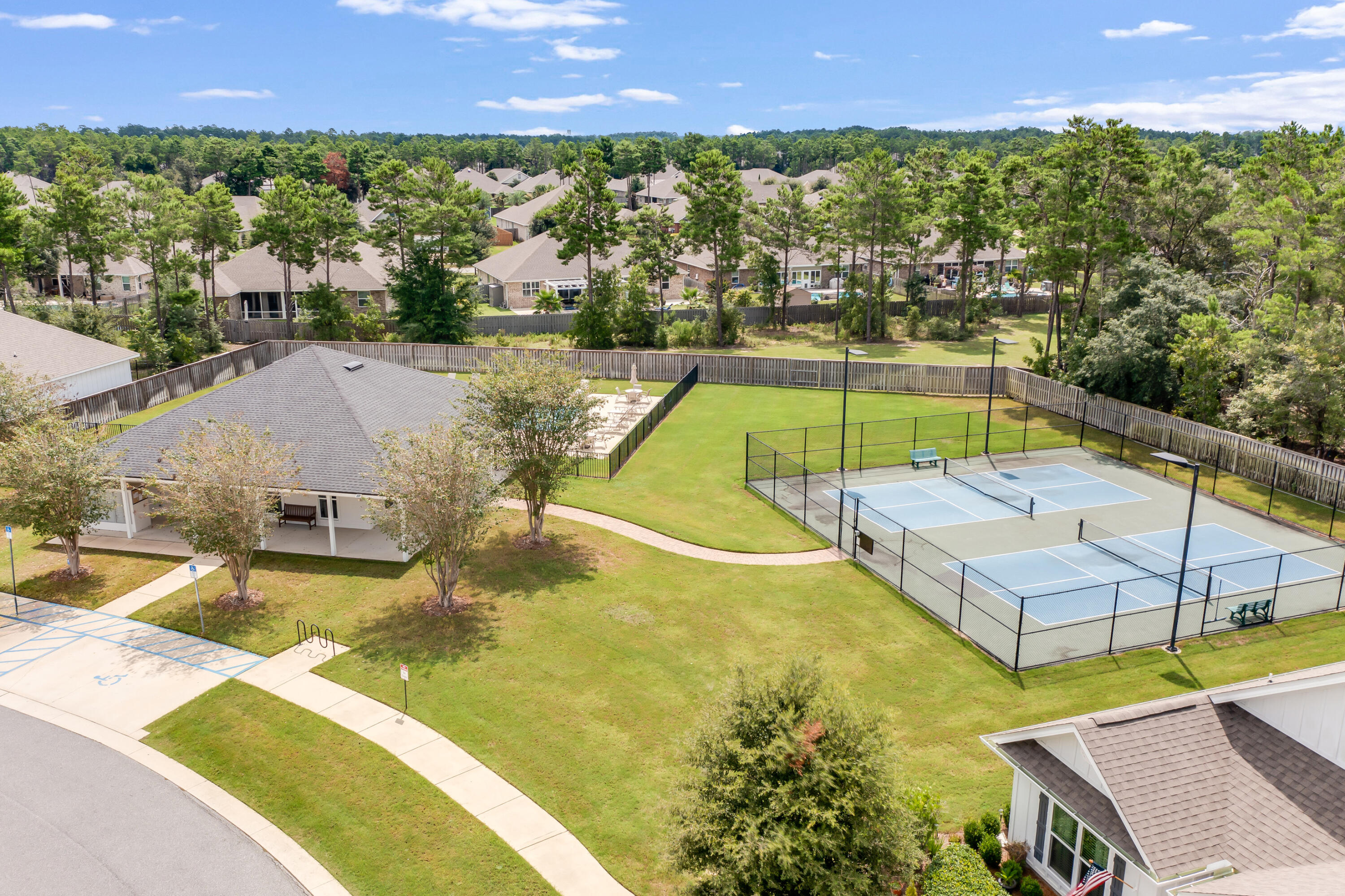 Hammock Bay Firefly - Residential