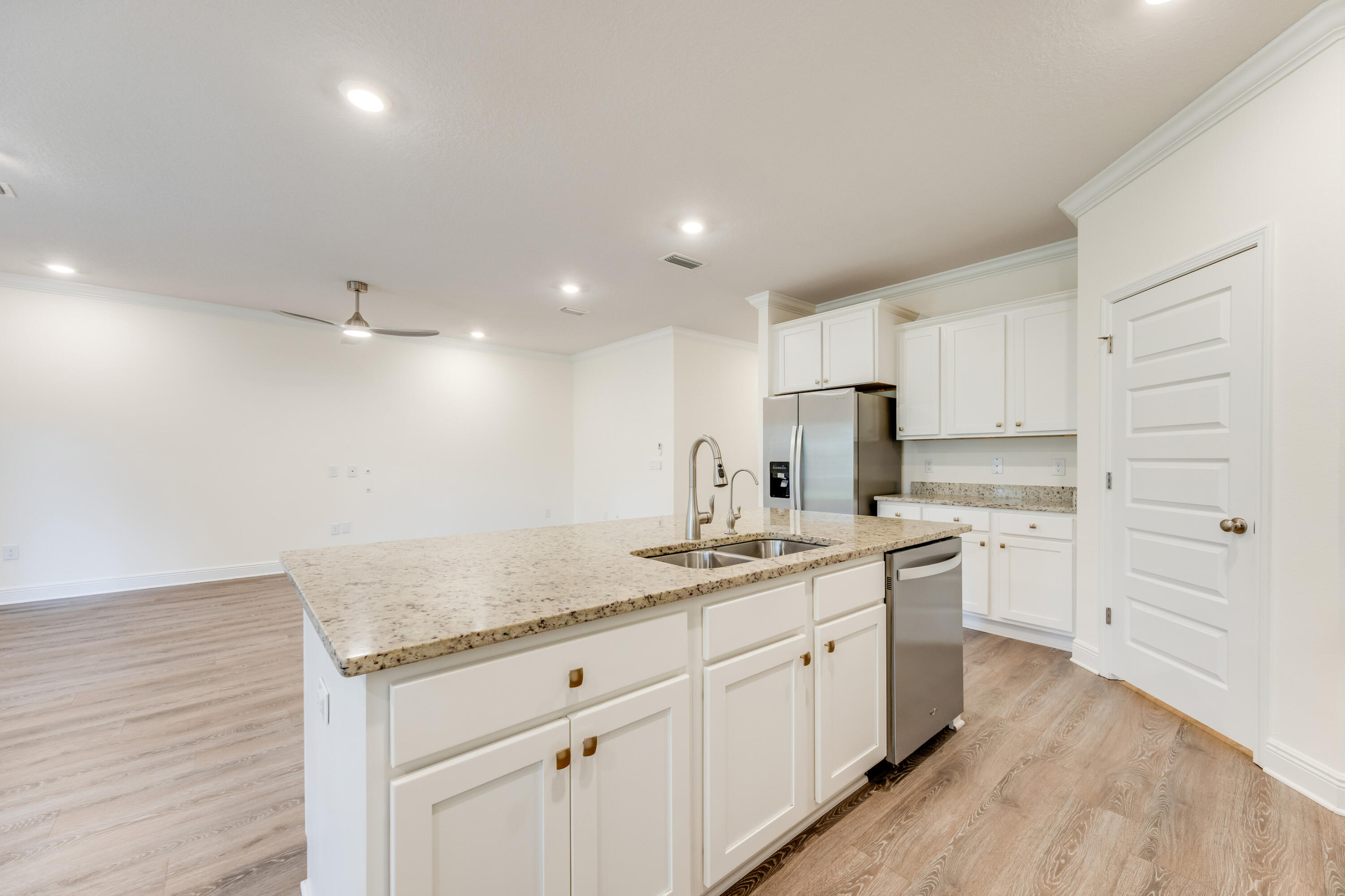 Hammock Bay Firefly - Residential
