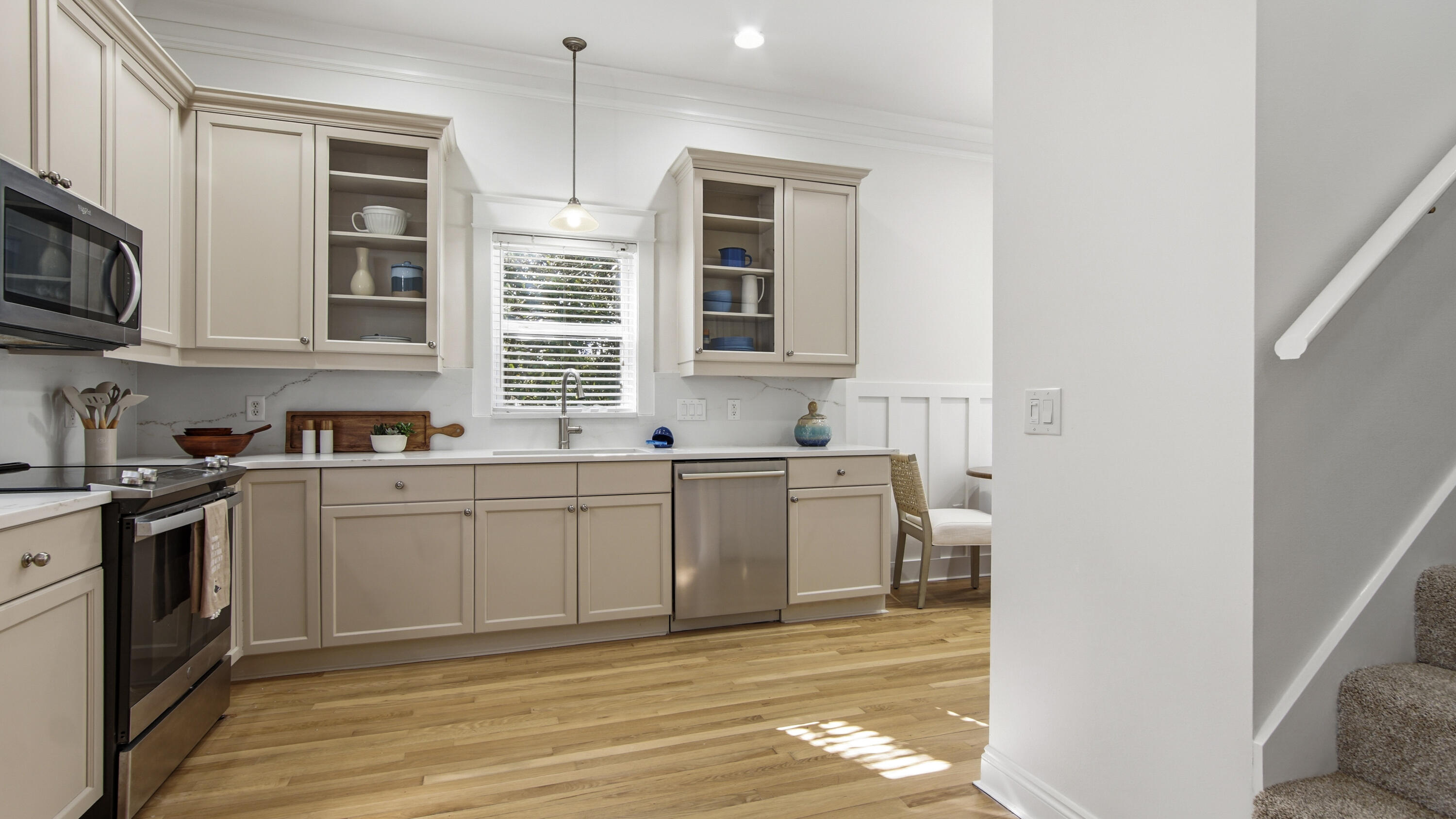 GULF SHORE MANOR - Residential