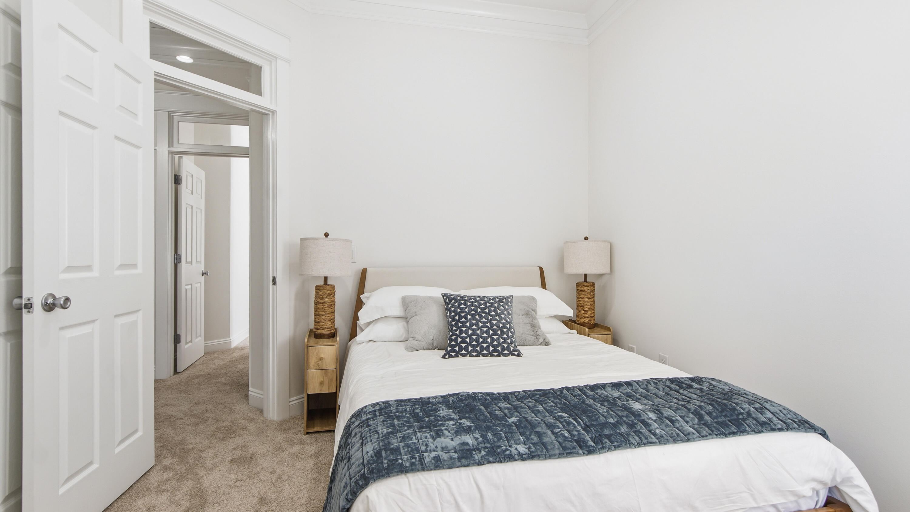 GULF SHORE MANOR - Residential