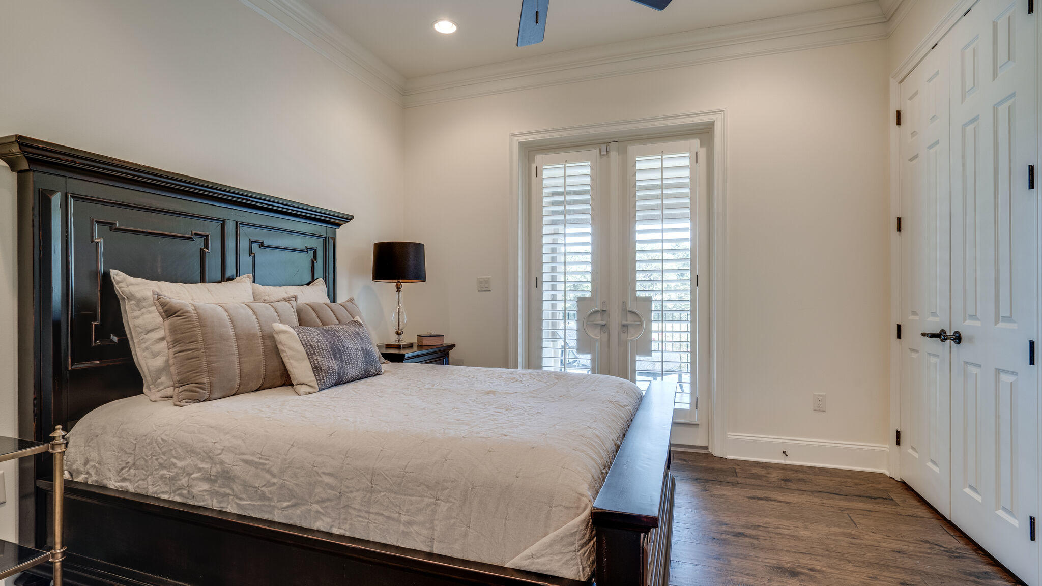 BURNT PINE - Residential