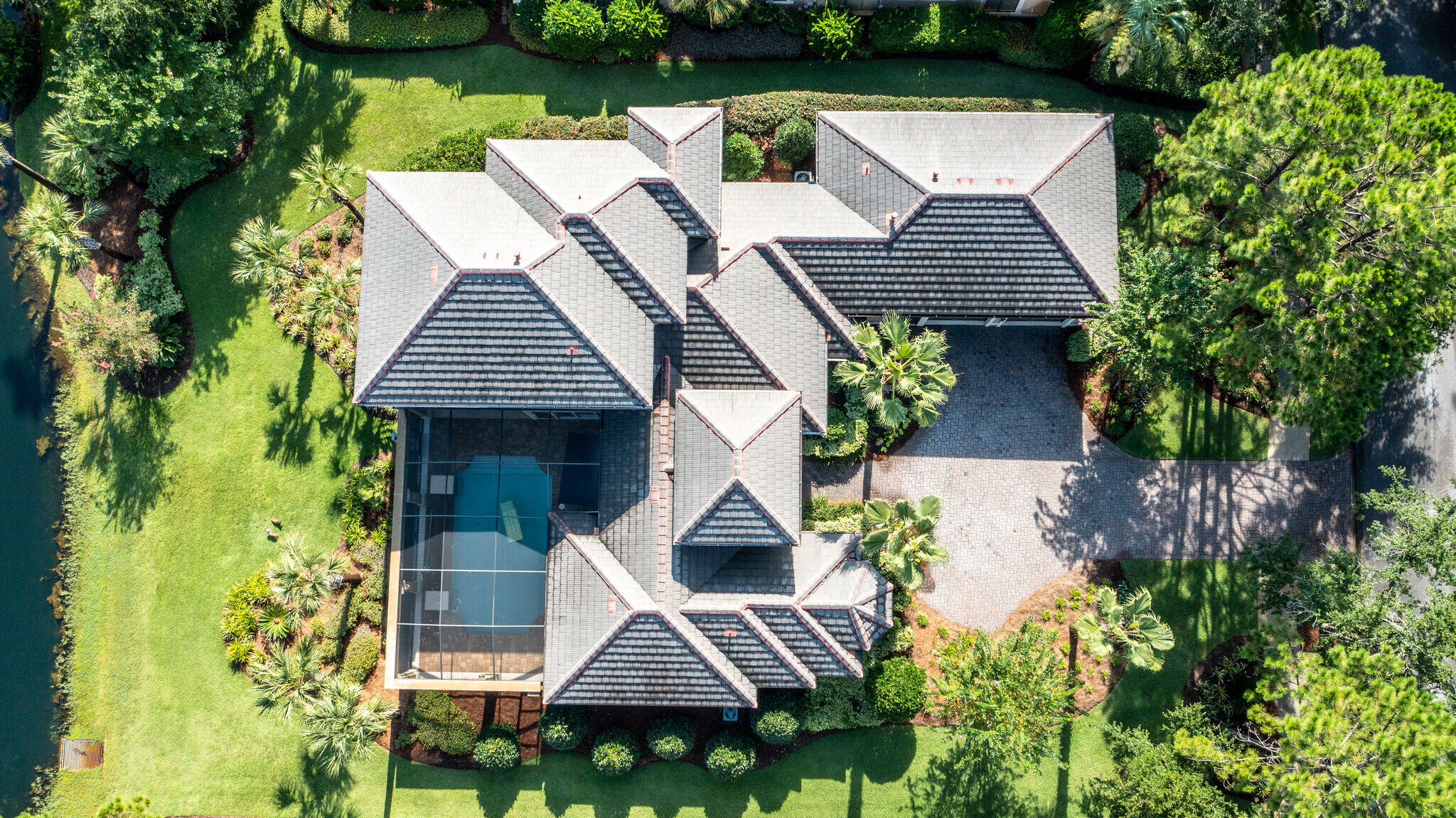 BURNT PINE - Residential