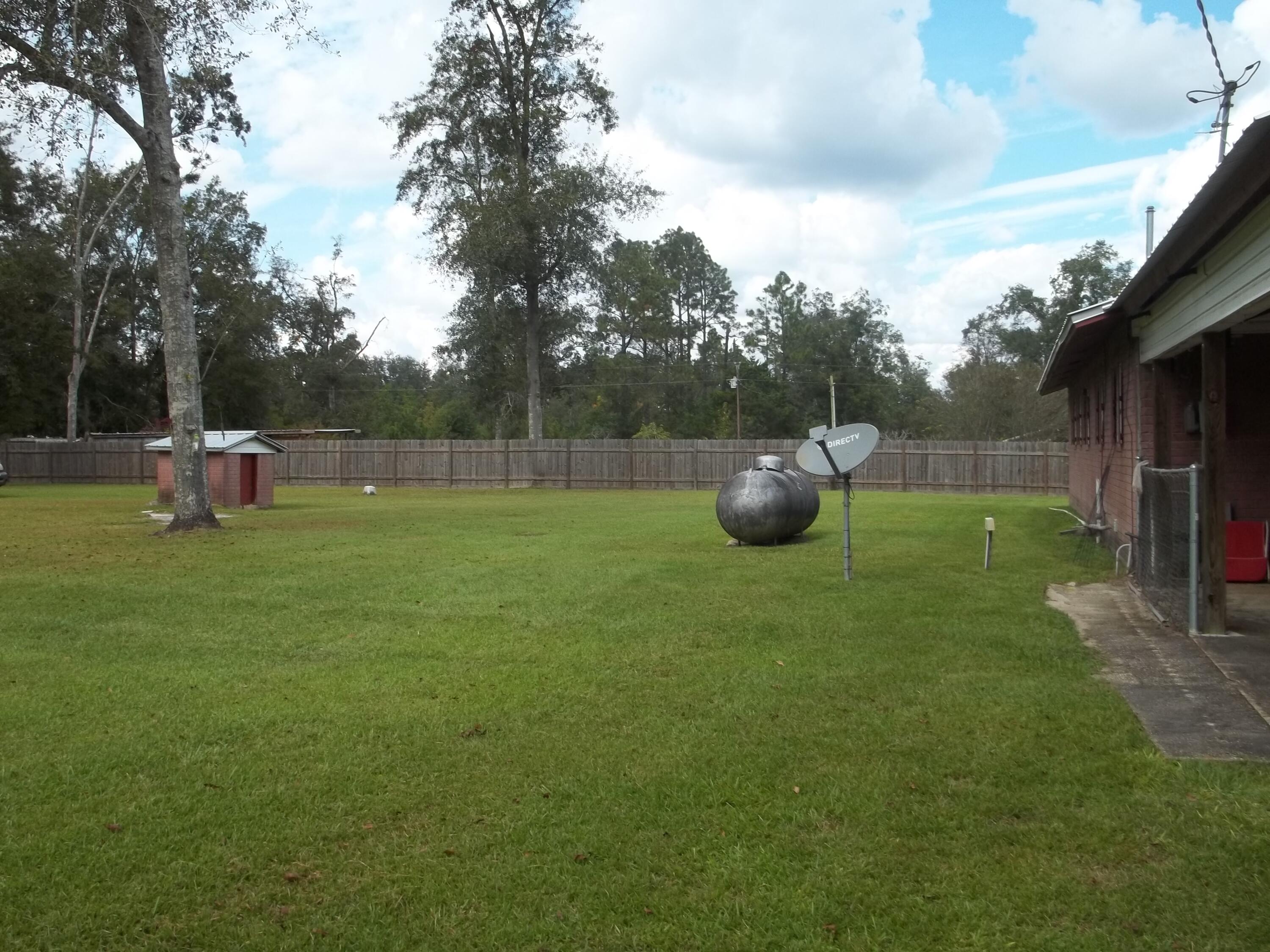 FOXWORTH ESTATES PH 1 - Residential