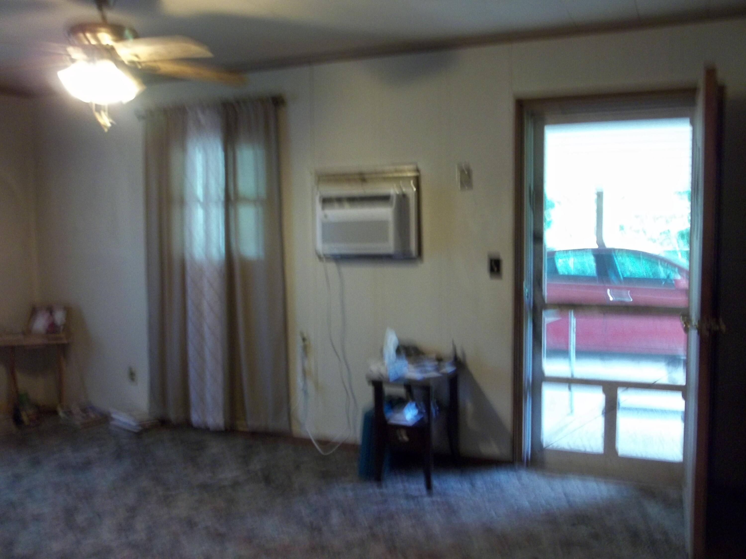 FOXWORTH ESTATES PH 1 - Residential