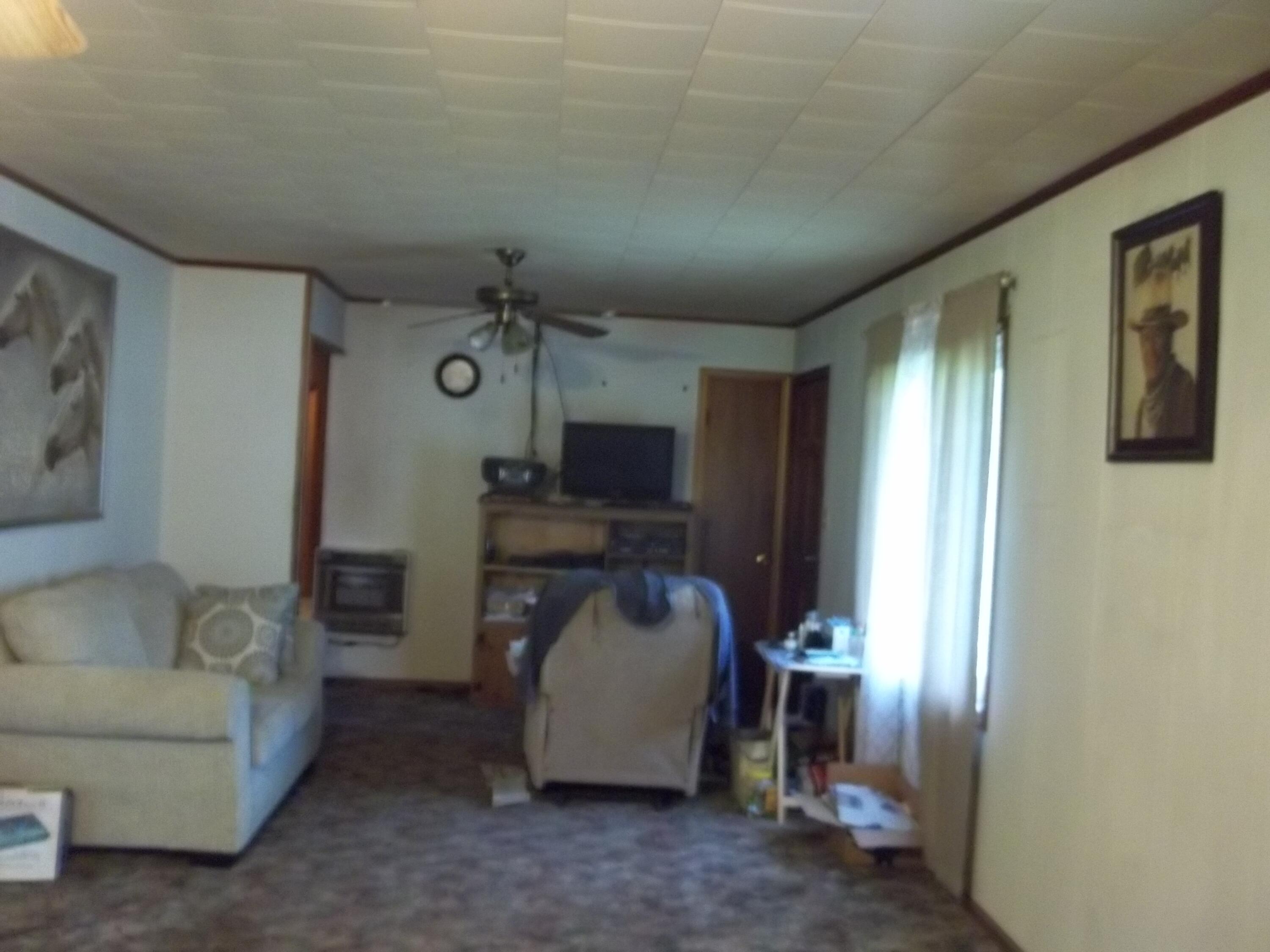 FOXWORTH ESTATES PH 1 - Residential