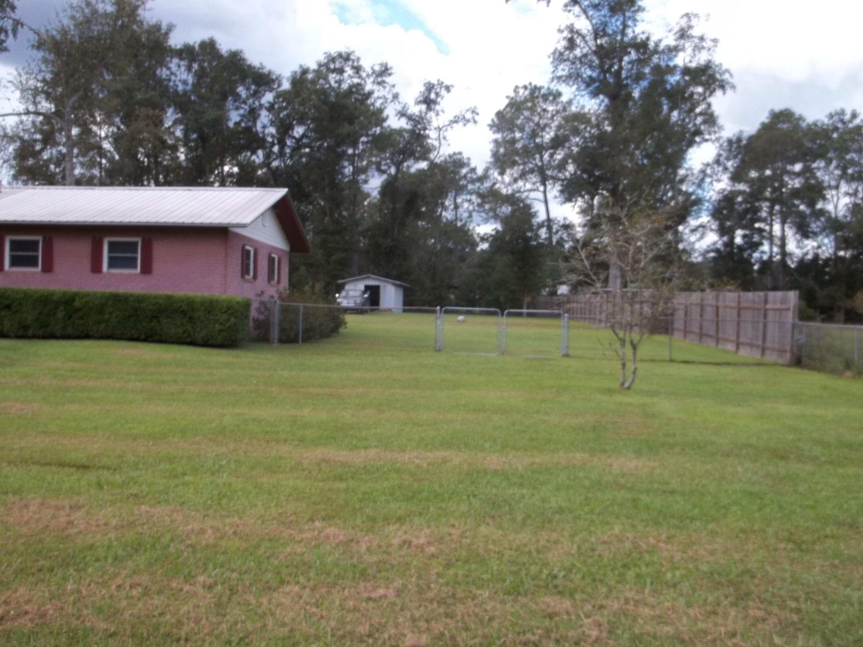 FOXWORTH ESTATES PH 1 - Residential