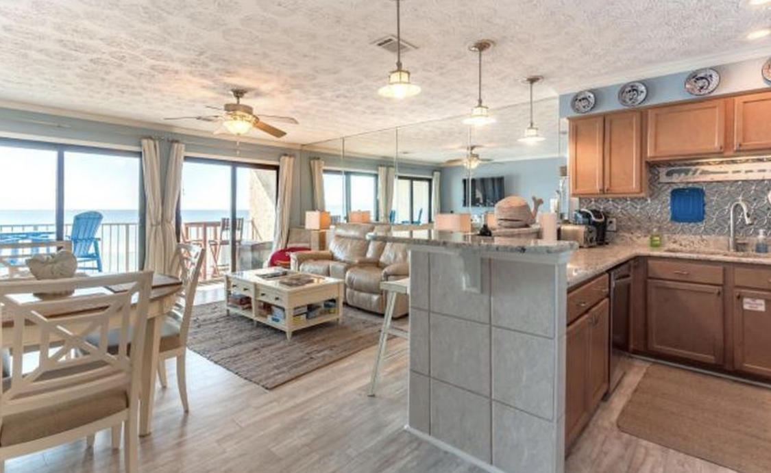 CRYSTAL VILLAS CONDO - Residential