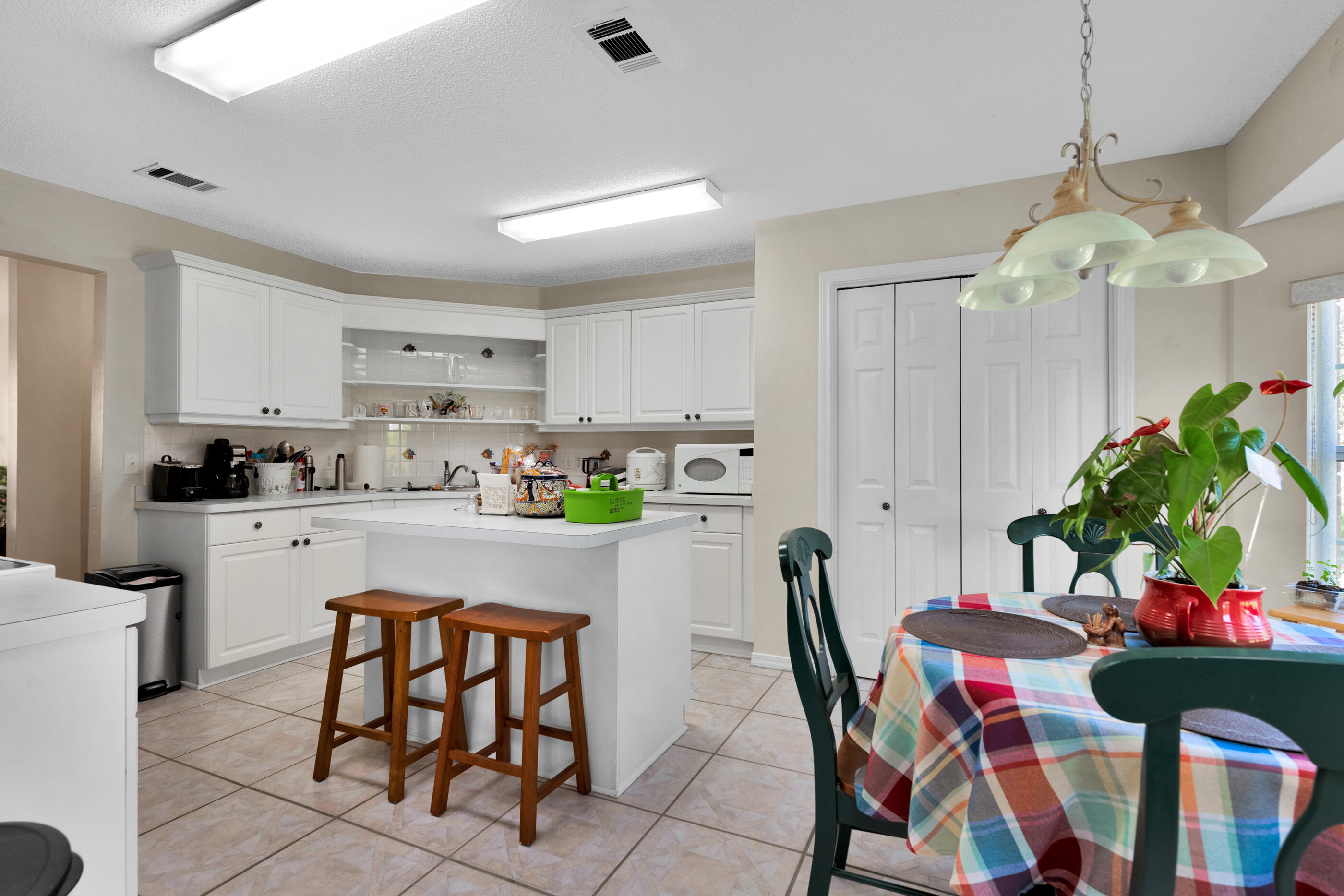 MARION MANOR - Residential