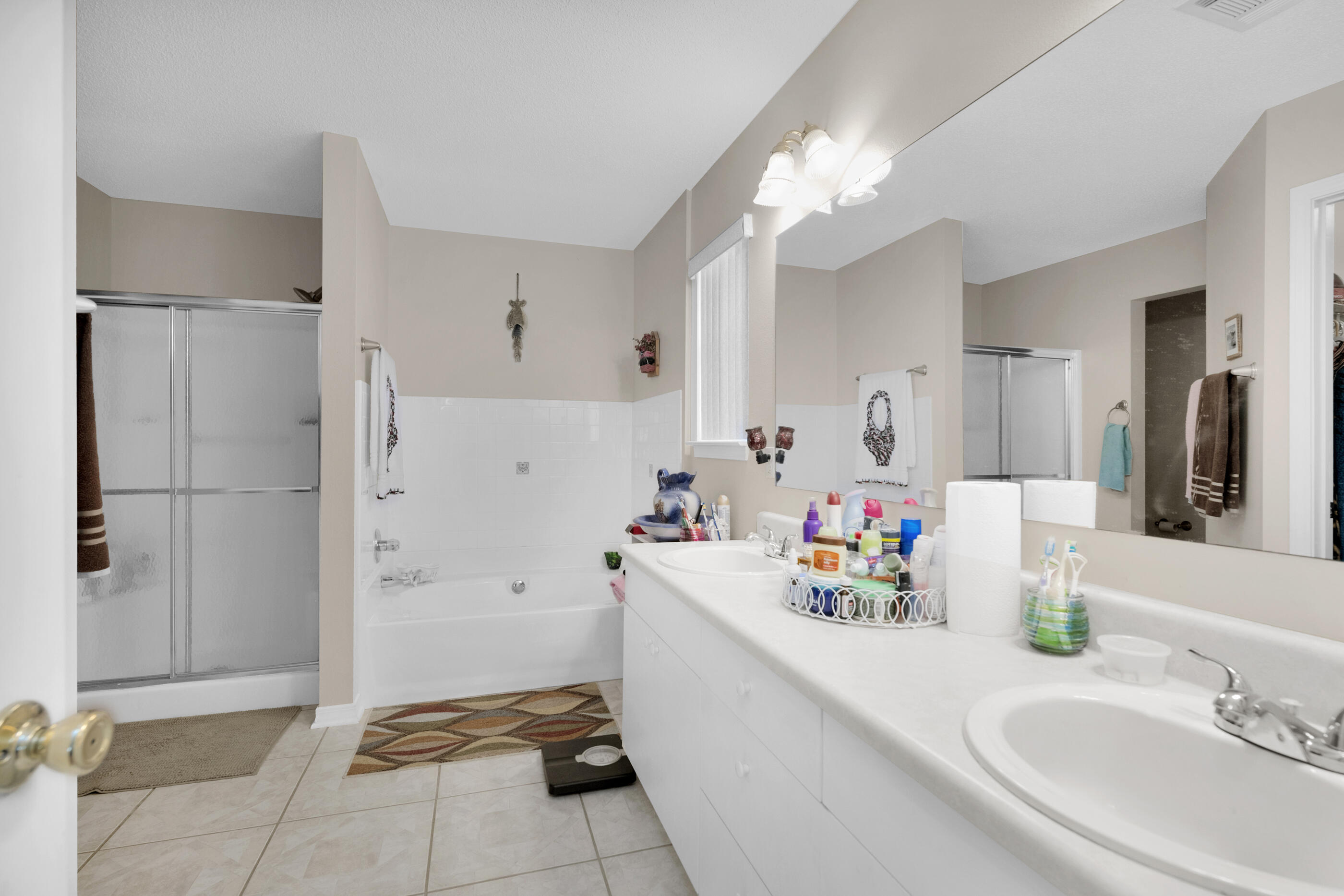 MARION MANOR - Residential