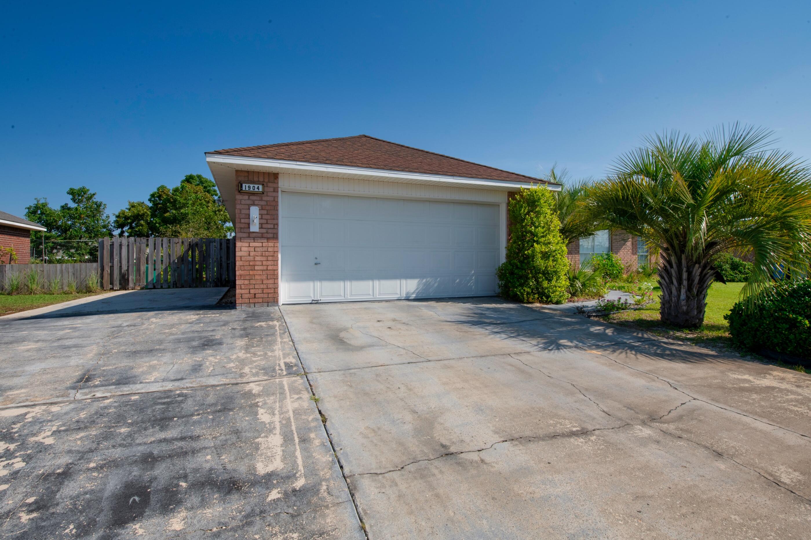 MARION MANOR - Residential