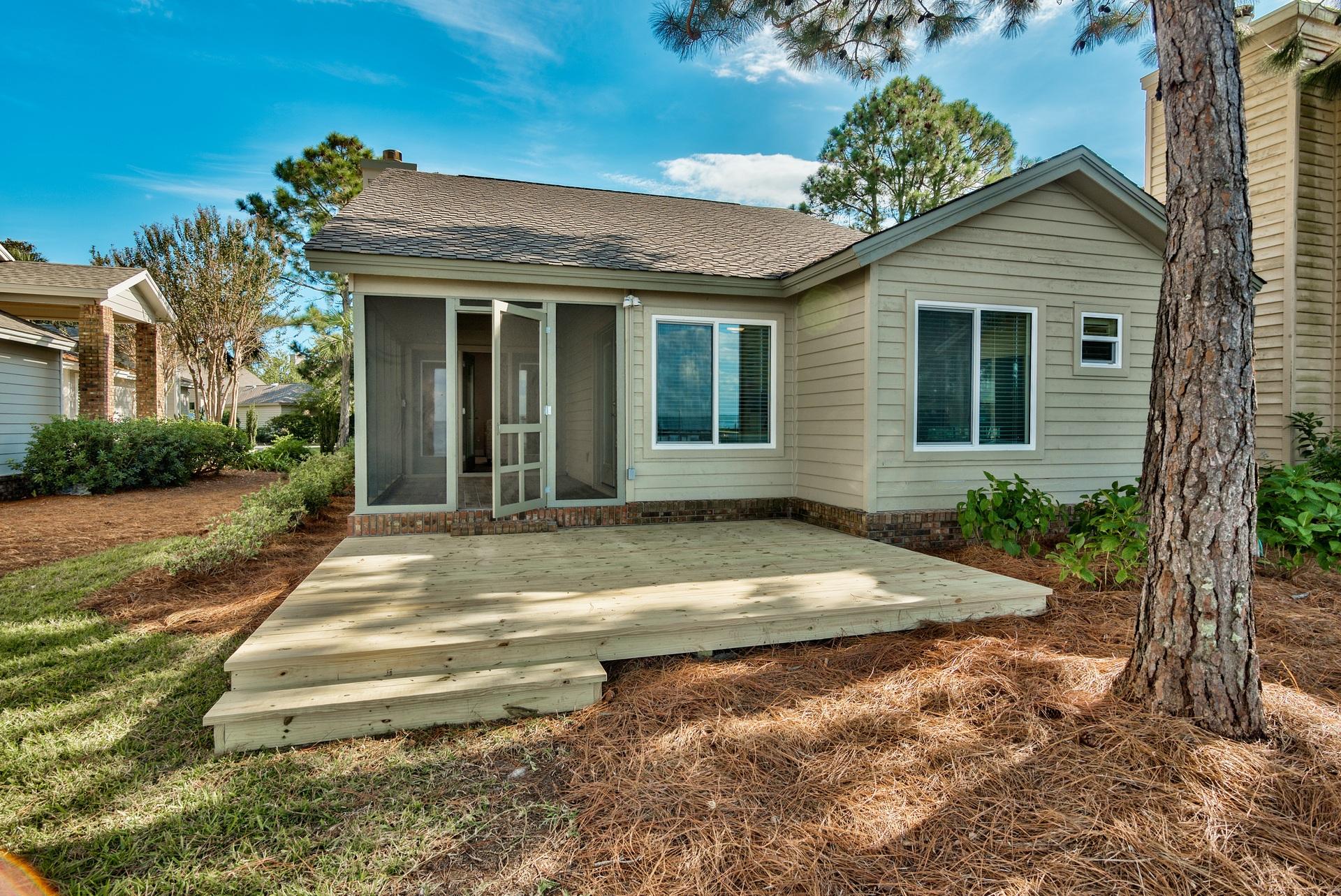 COVE ON THE BAY - Residential