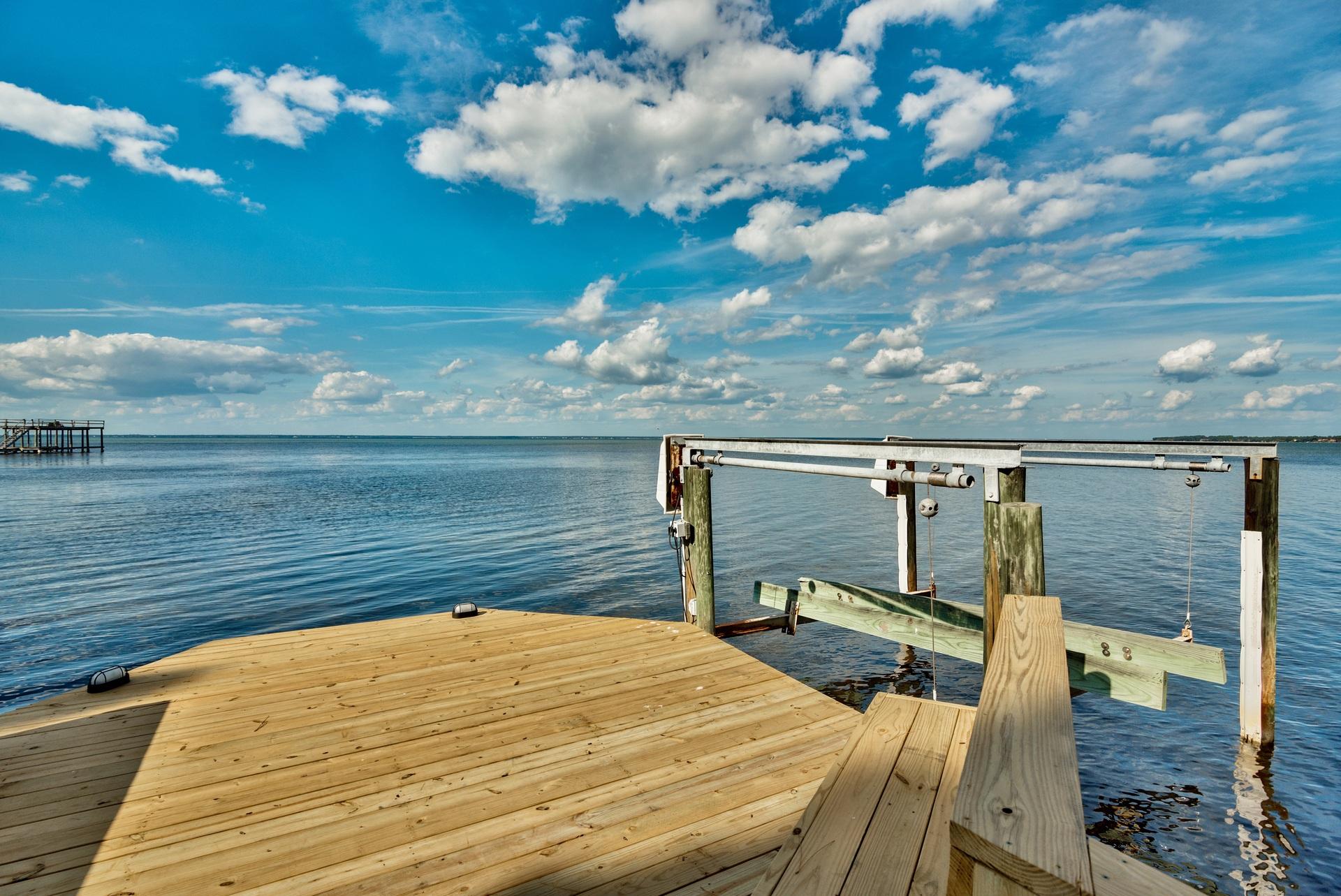 COVE ON THE BAY - Residential