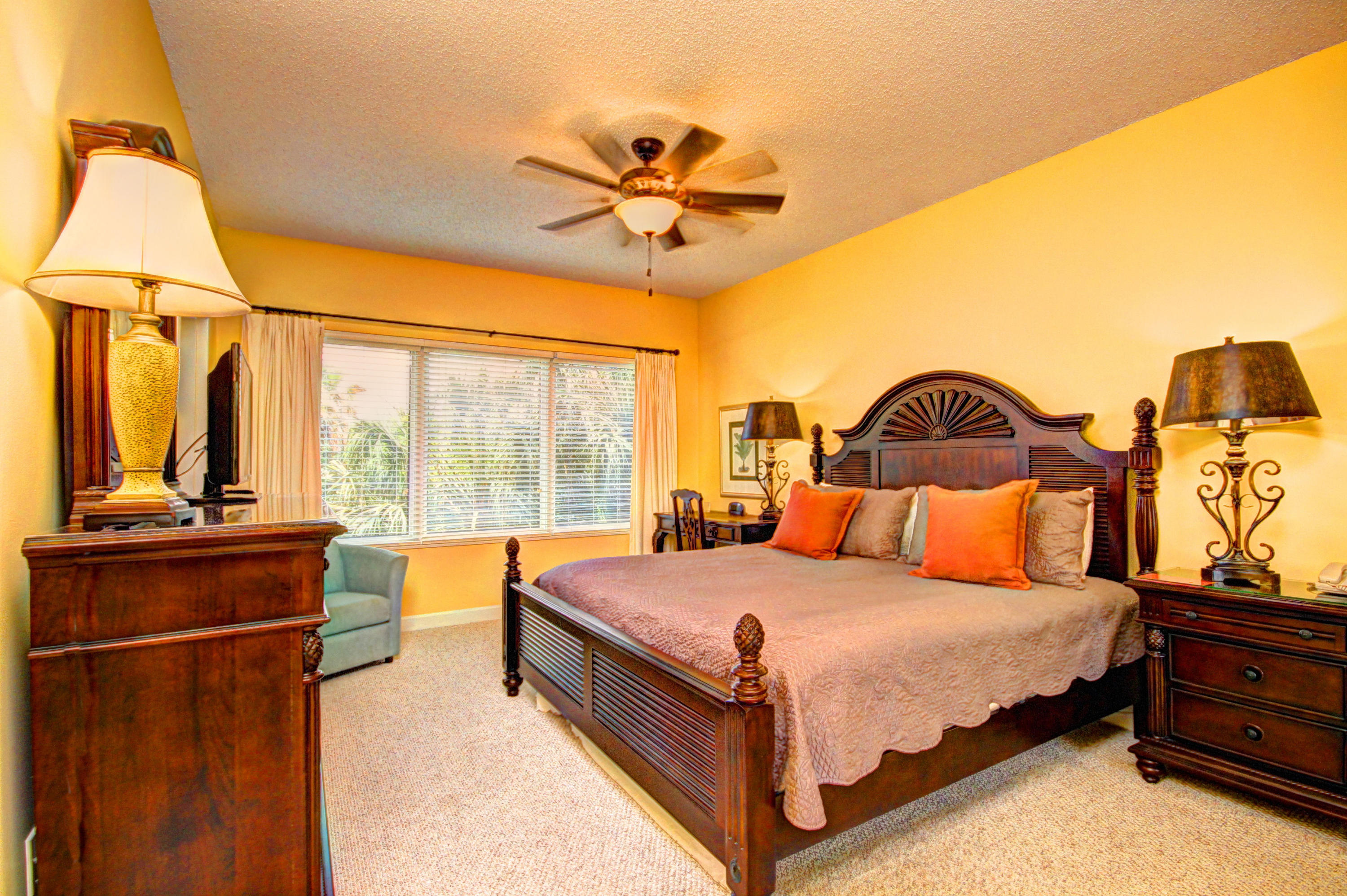 SUMMIT AT TOPS'L (THE) - Residential