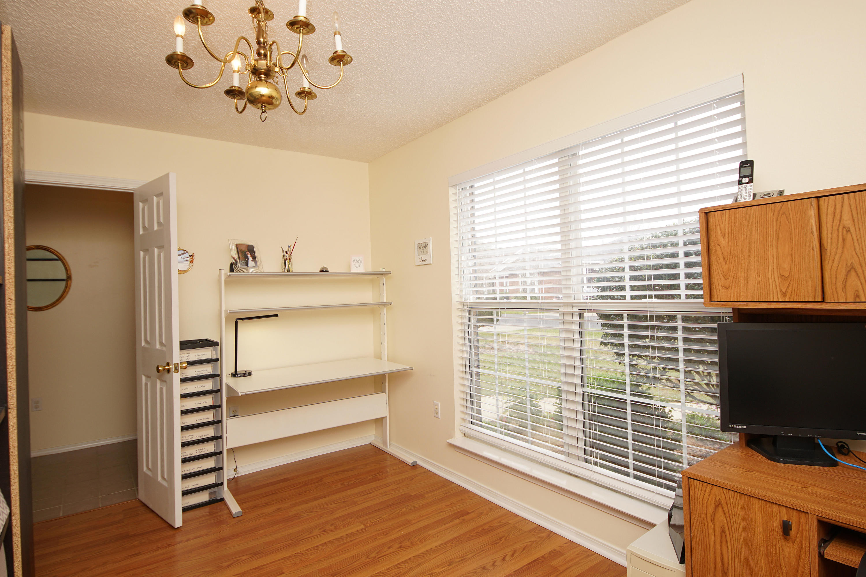 PARKWOOD SQUARE PH 2 - Residential