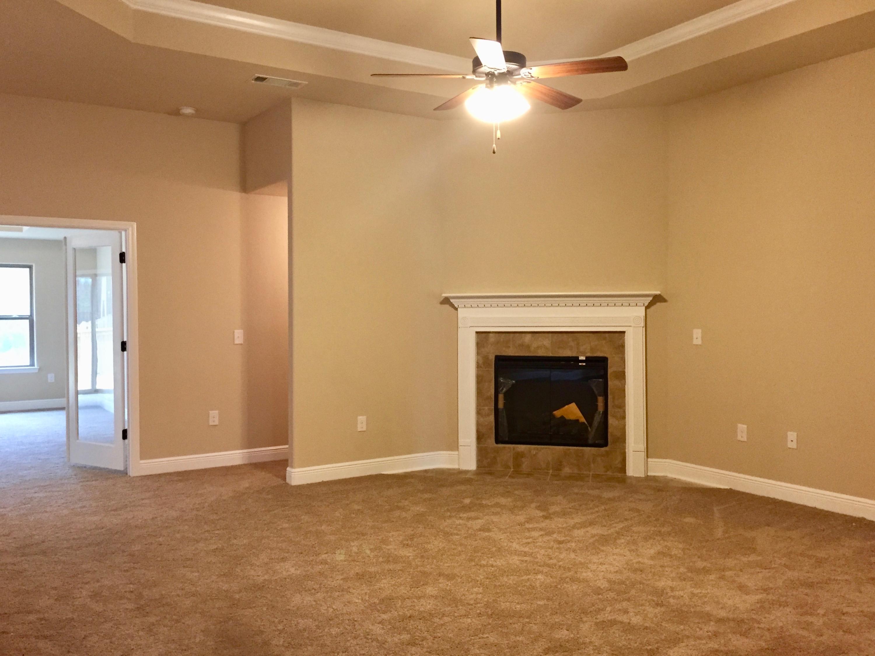 FOX VALLEY - Residential