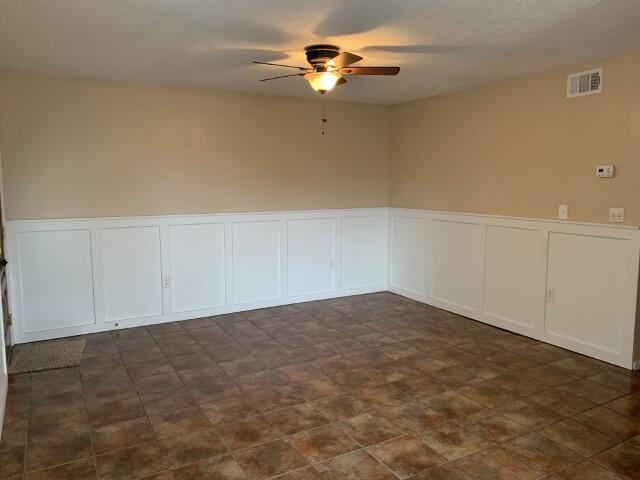 BAY BREEZE - Residential Lease