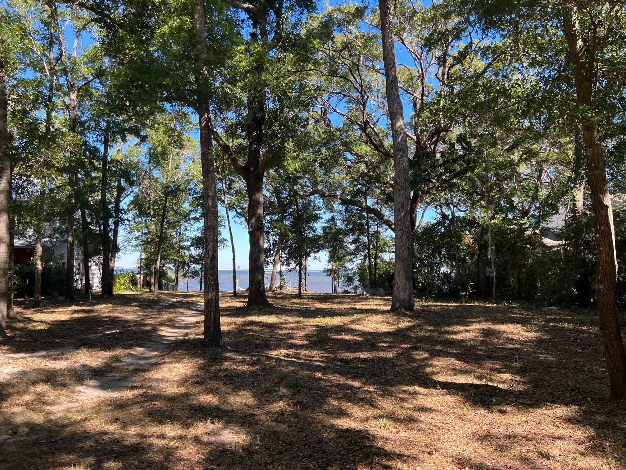 DAUGETTE ADDN - Land