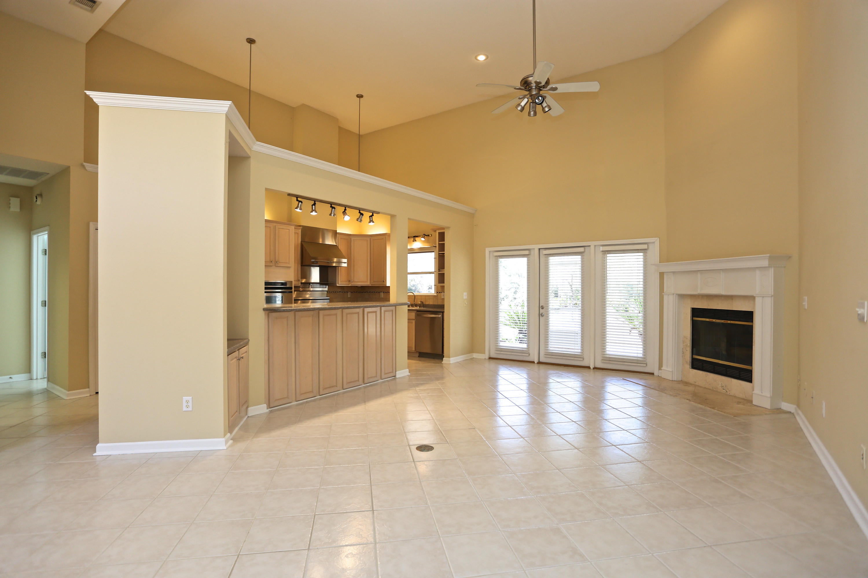 WOODLAND BAYOU ESTATES - Residential