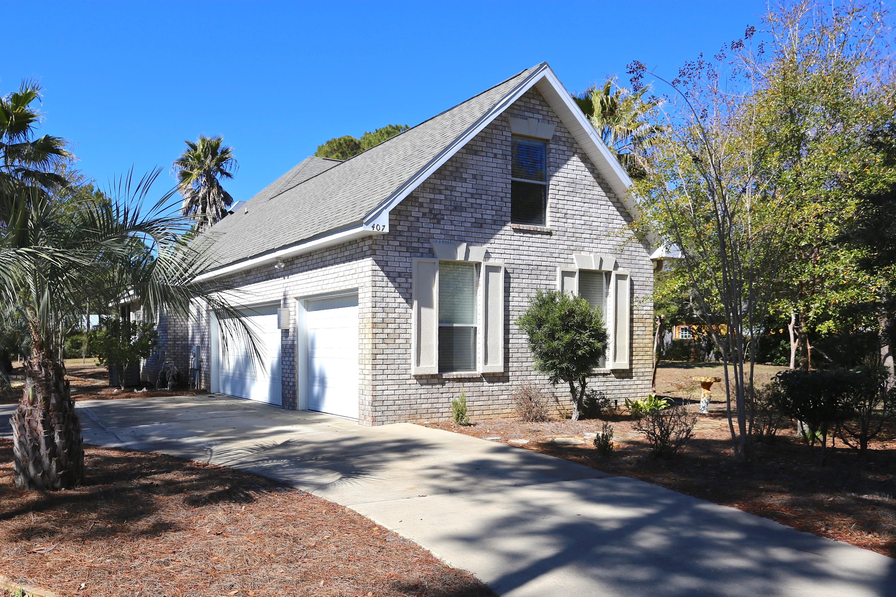 WOODLAND BAYOU ESTATES - Residential