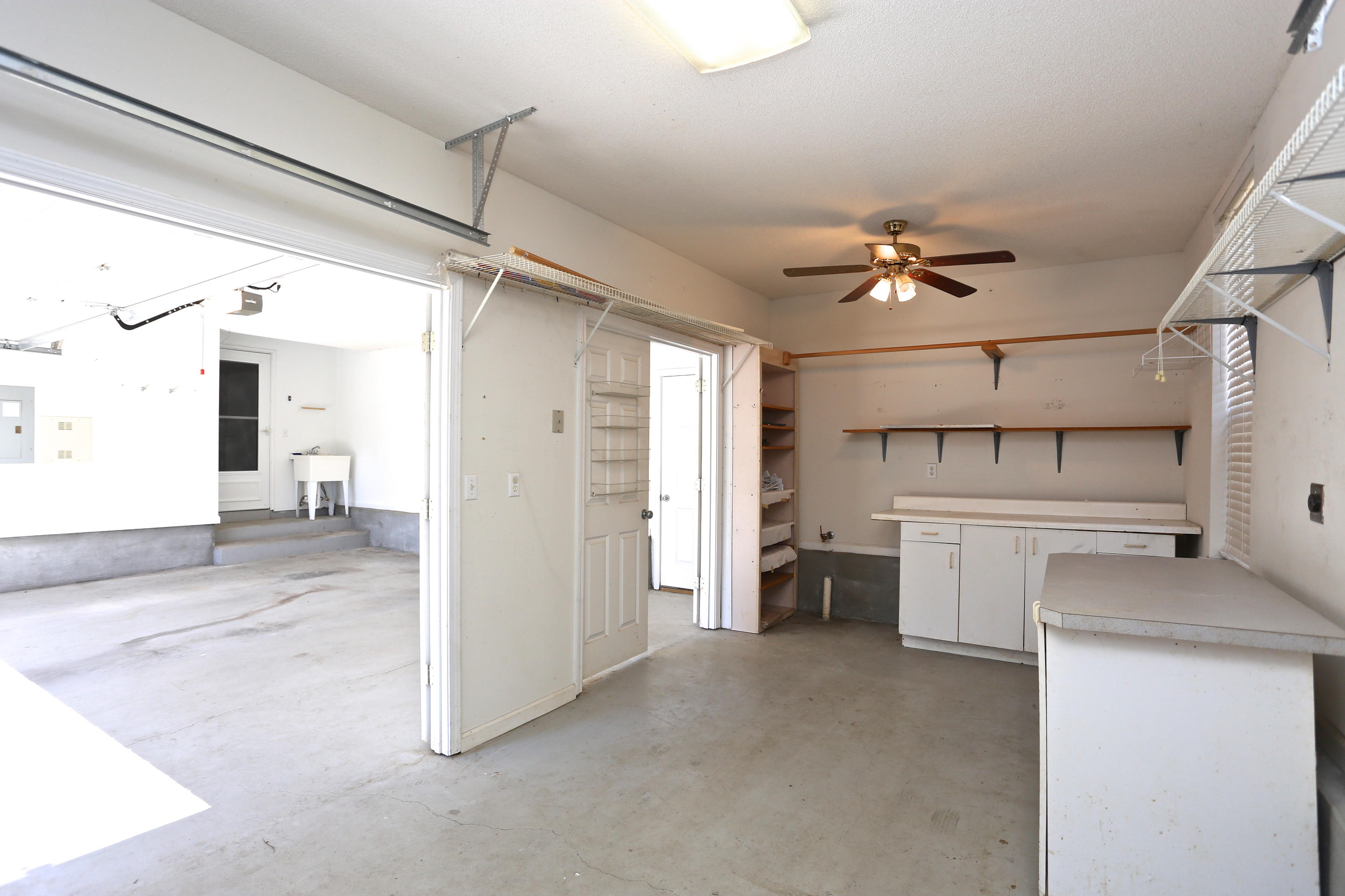 WOODLAND BAYOU ESTATES - Residential