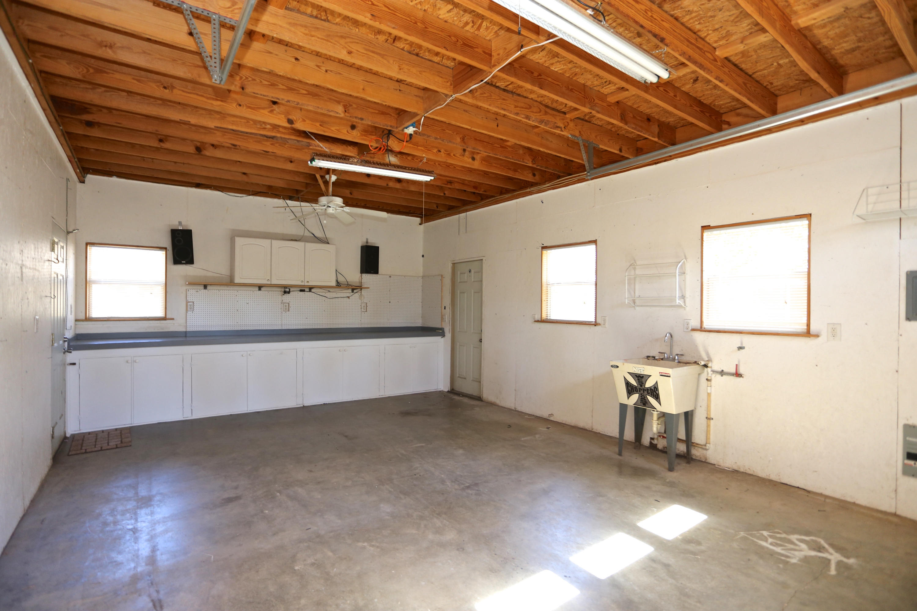 WOODLAND BAYOU ESTATES - Residential