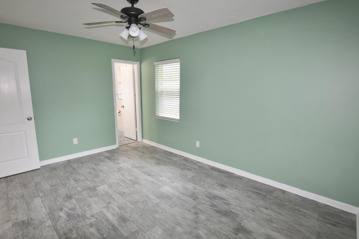 COUNTRY CLUB ESTATES 1ST ADDN - Residential
