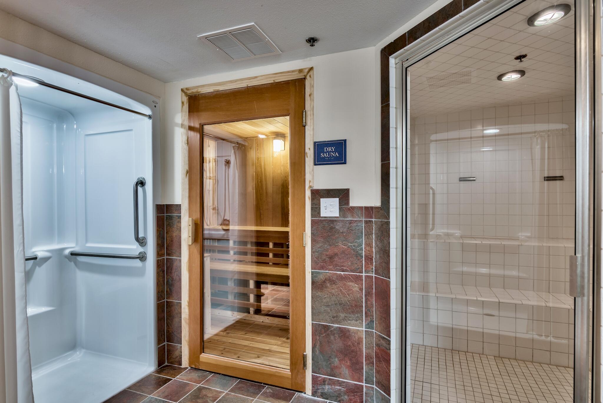 HARBOR LIGHTS - Residential