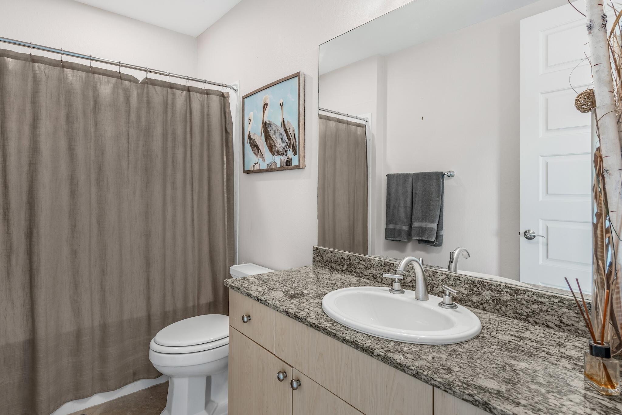 HARBOR LIGHTS - Residential