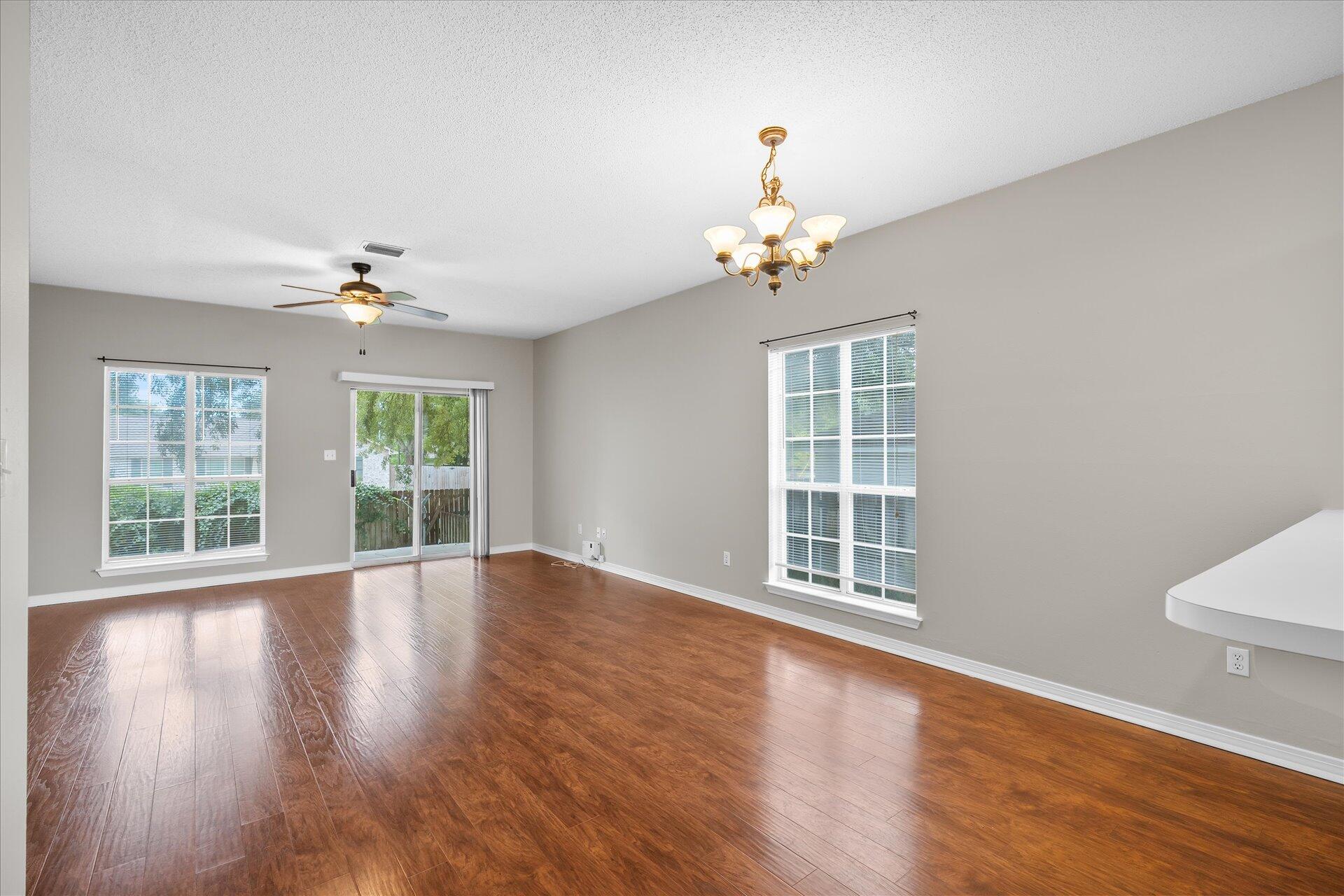 VILLA DANIELLE - Residential