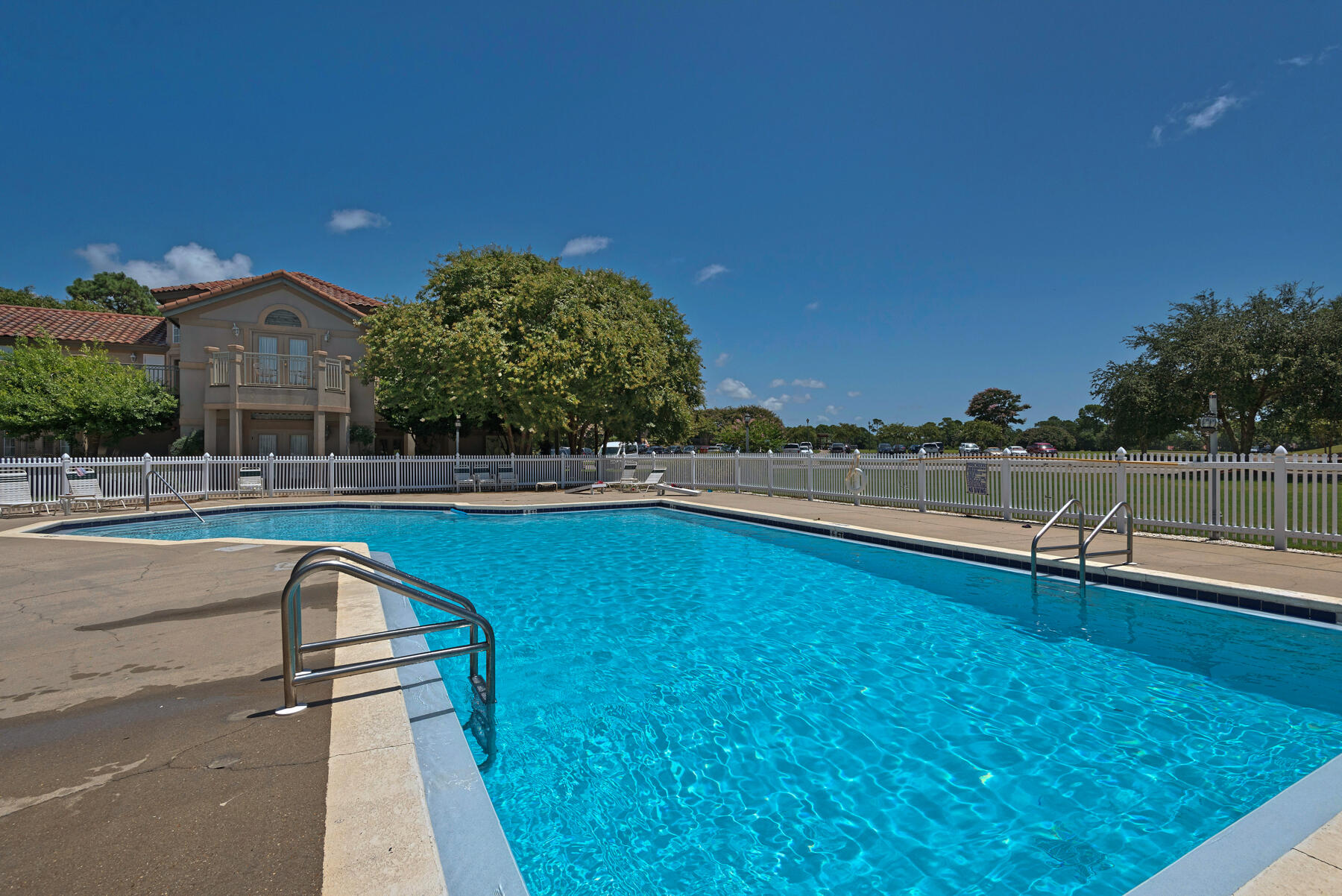 EMERALD BAY PH 1-B - Residential