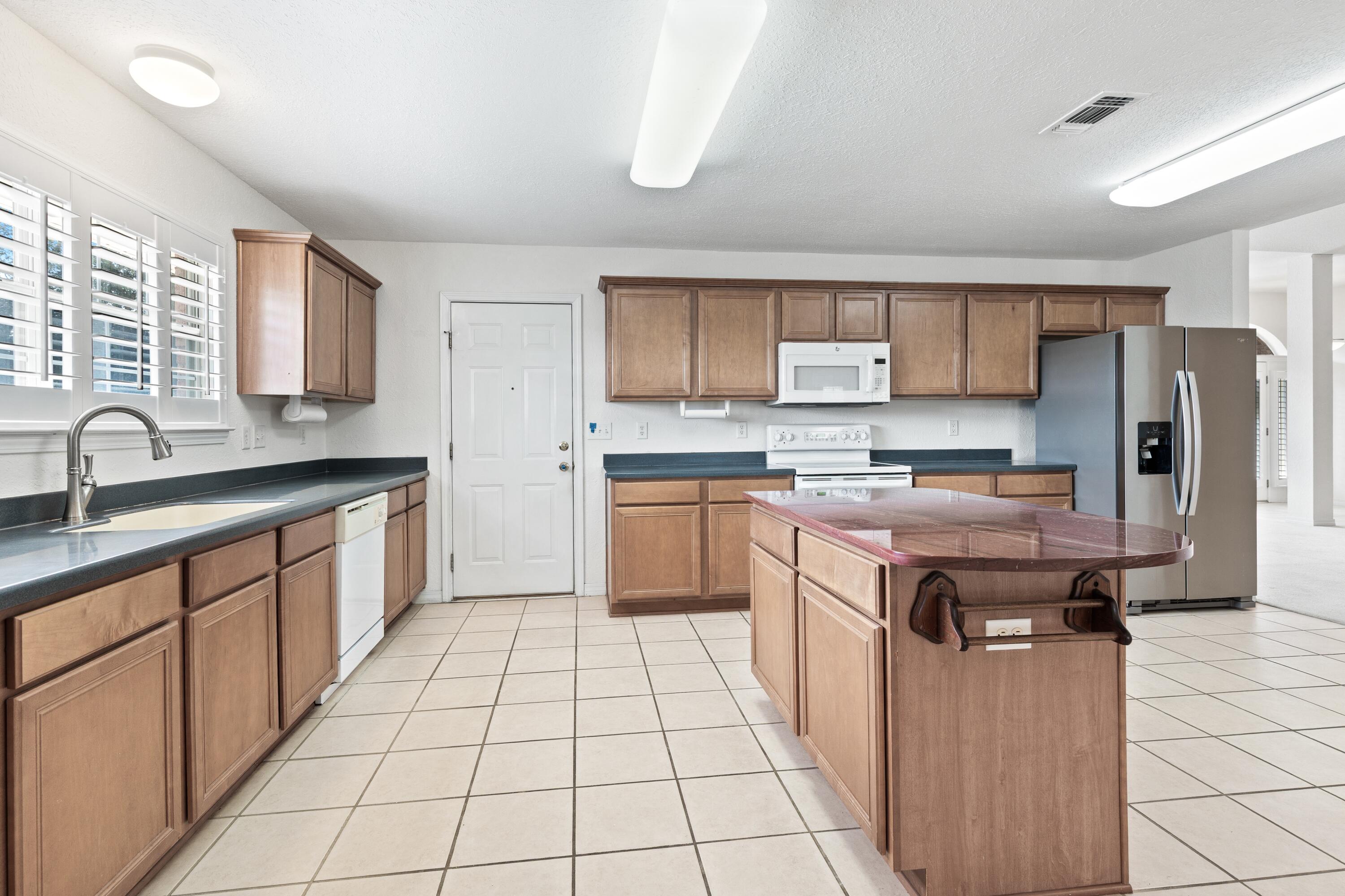 DRIFTWOOD ESTATES - Residential