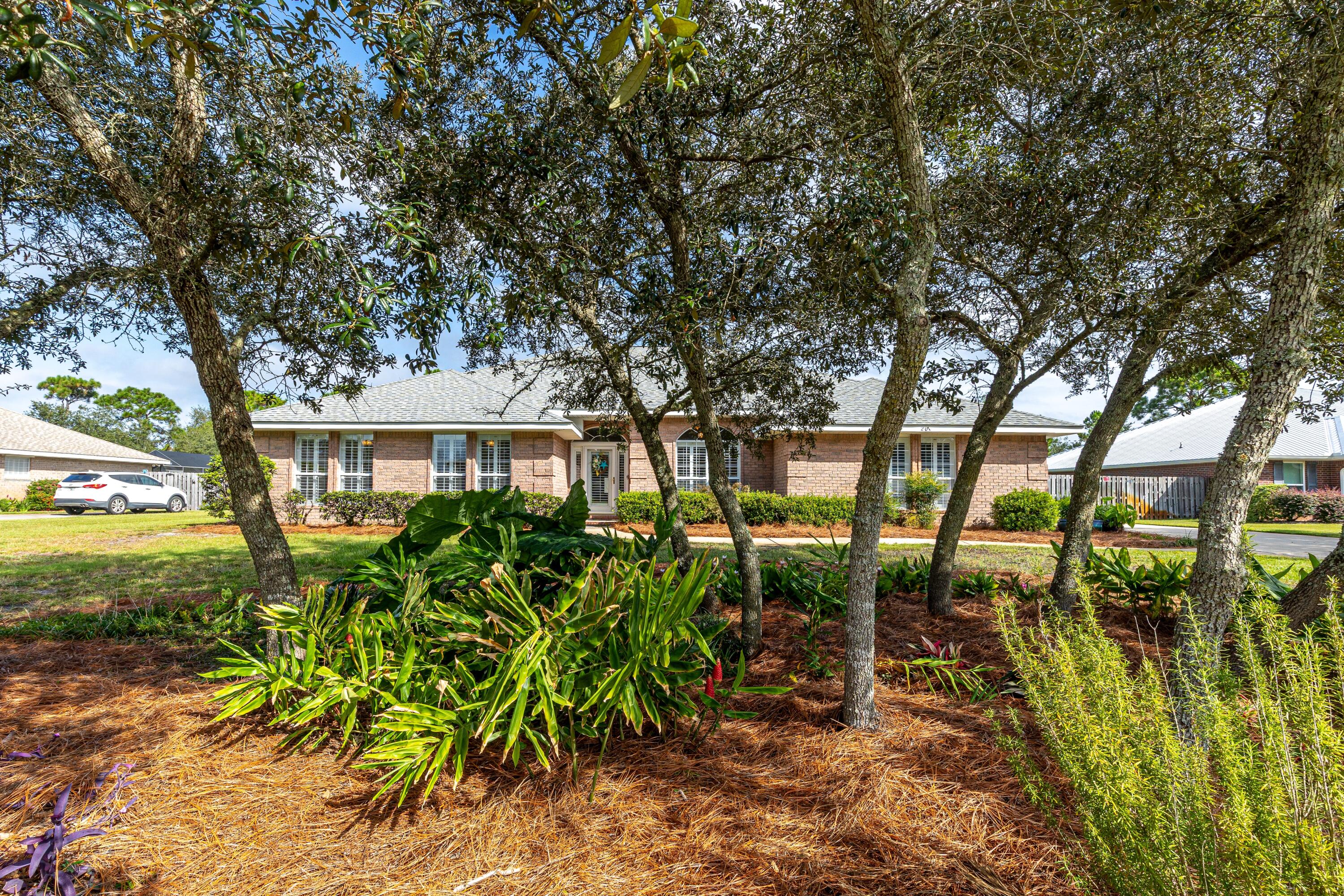DRIFTWOOD ESTATES - Residential