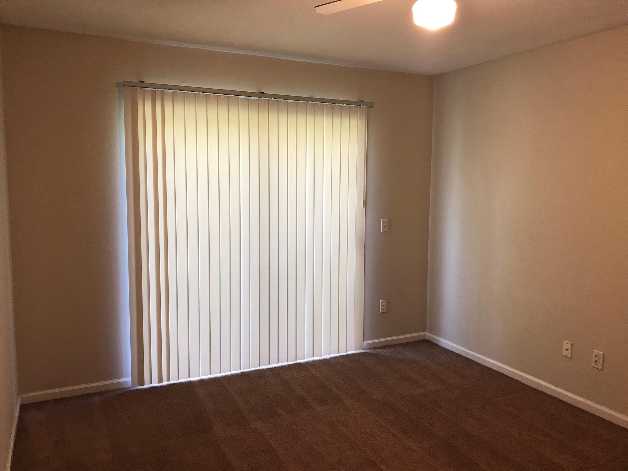 MERGLEWSKI RETREATS - Residential Lease