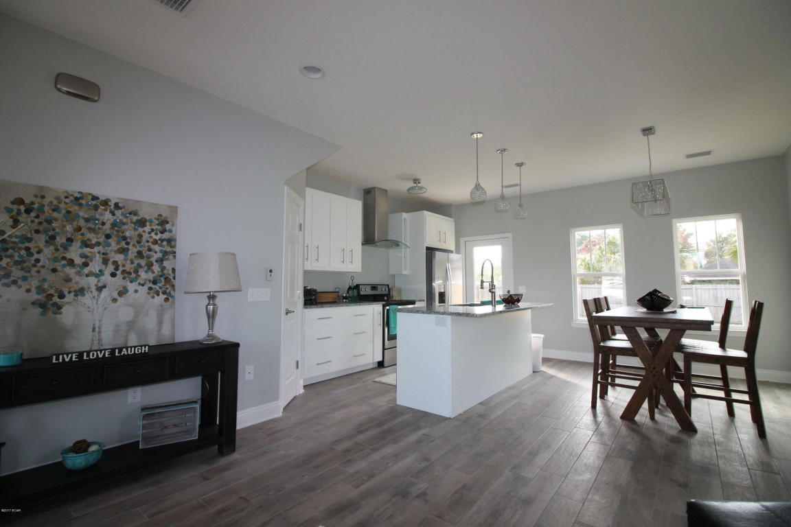 HOLIDAY BEACH UNIT 08 - Residential