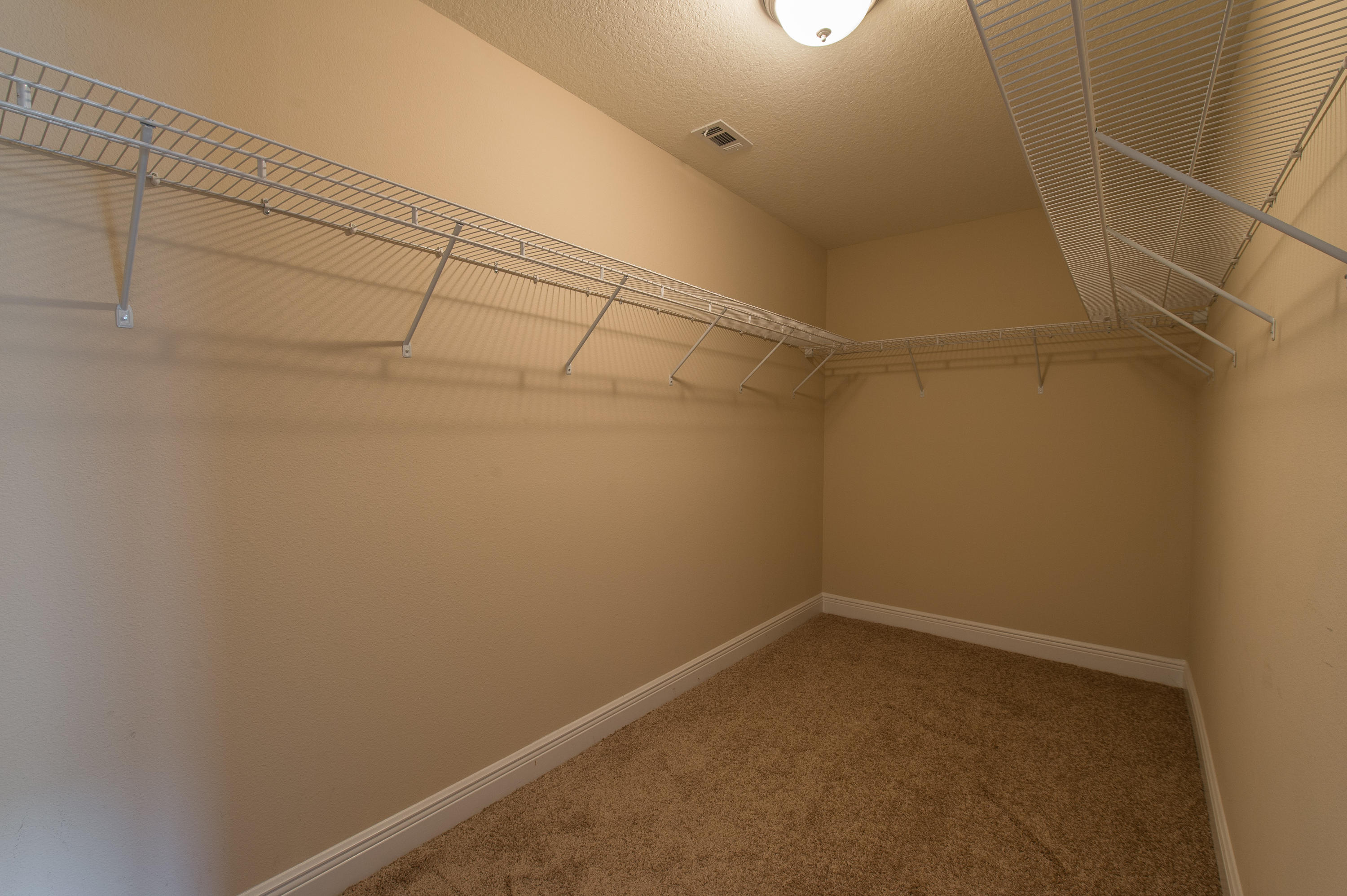 DUGGAN POND ESTATES - Residential