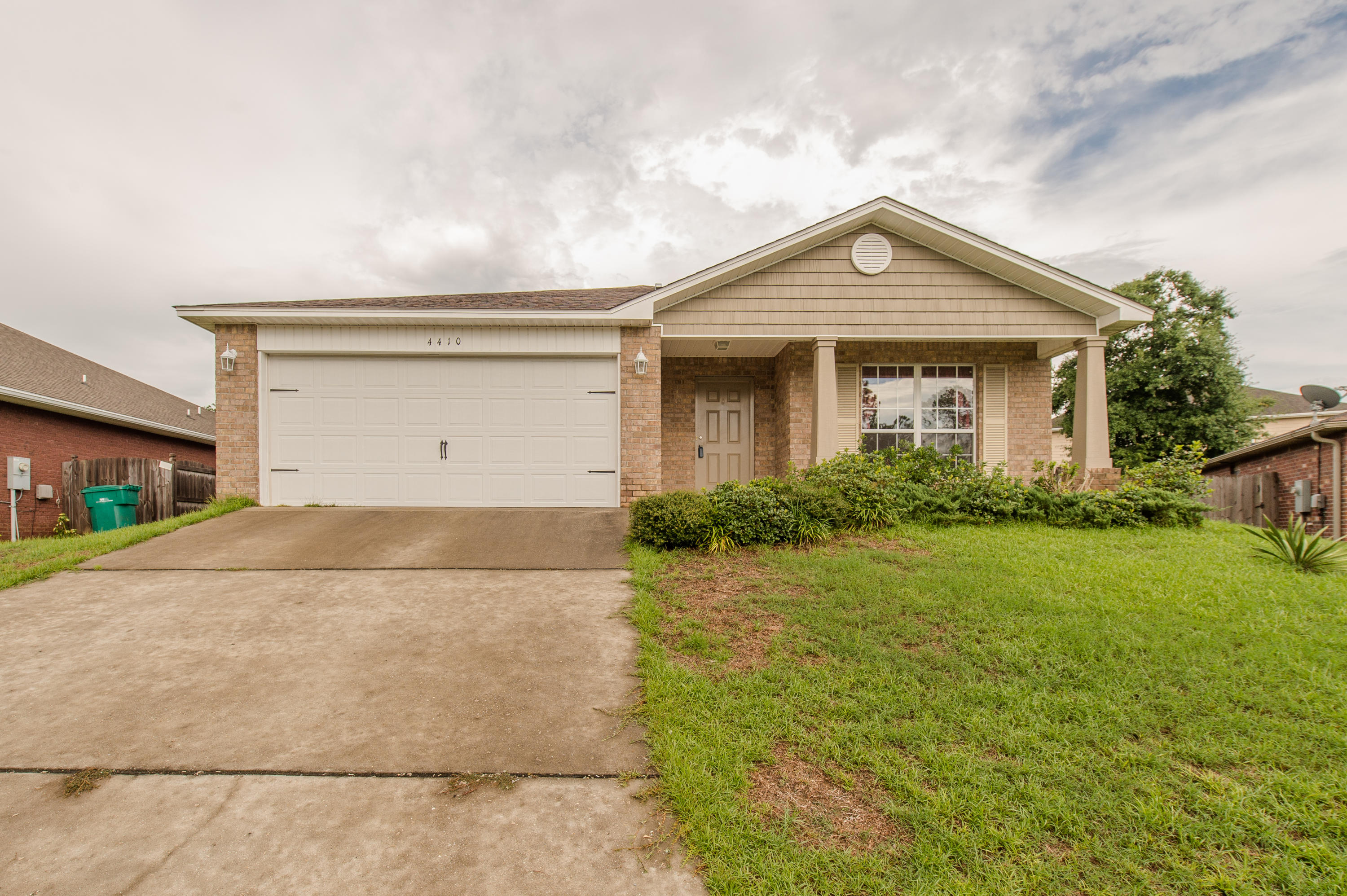 DUGGAN POND ESTATES - Residential