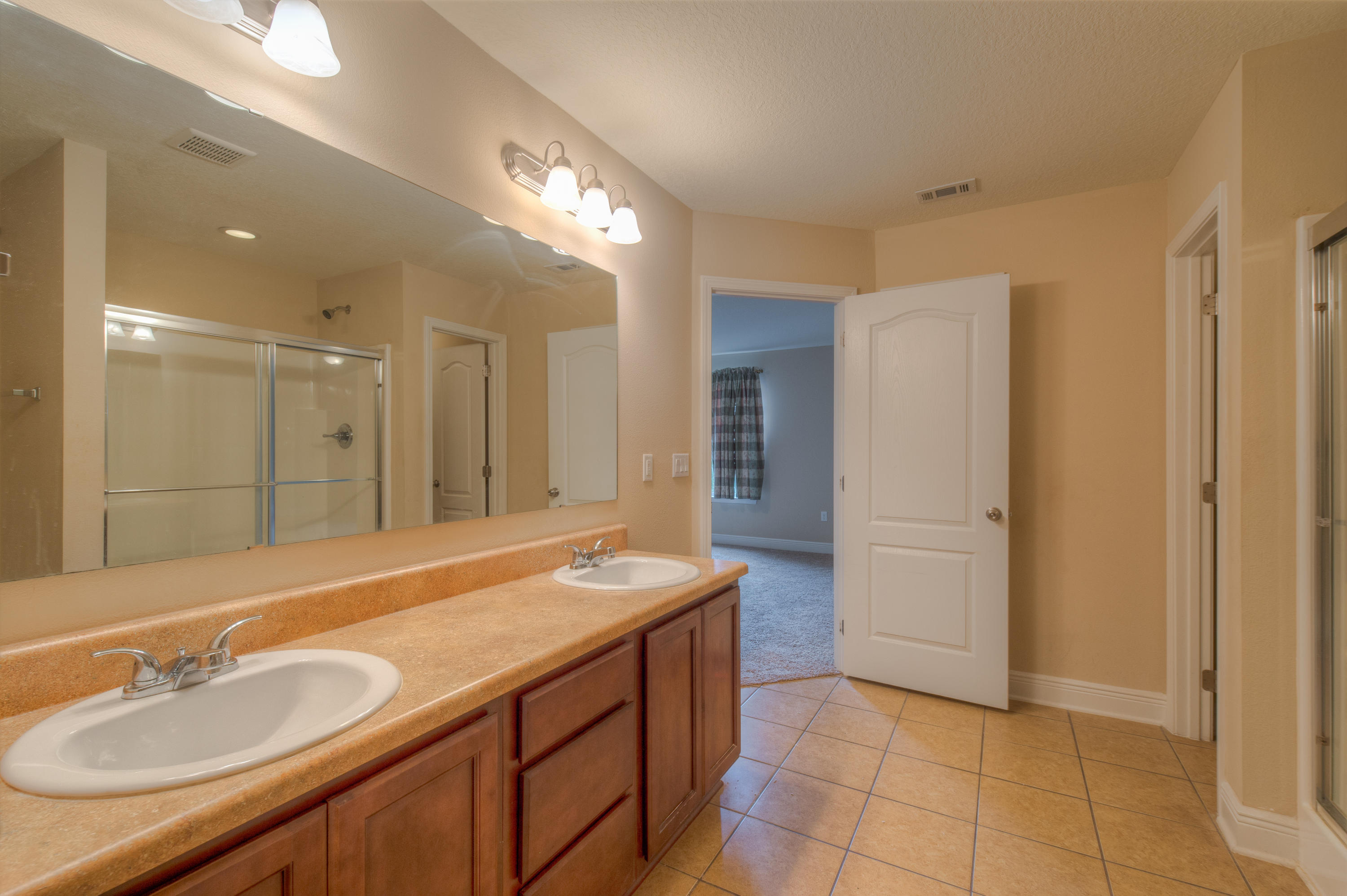 DUGGAN POND ESTATES - Residential