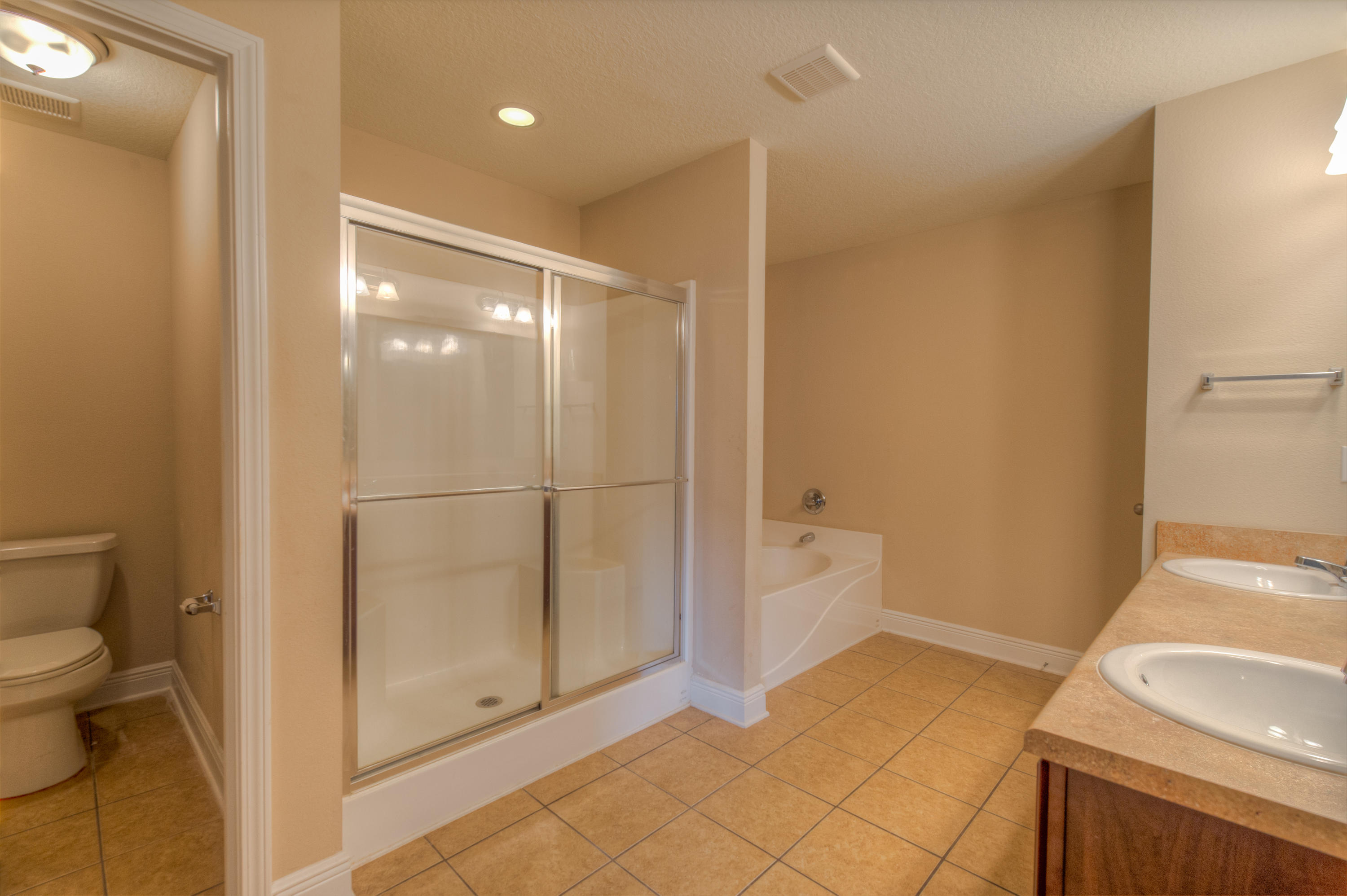 DUGGAN POND ESTATES - Residential