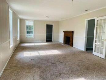 LAUREL HILL - Residential