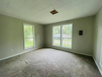 LAUREL HILL - Residential