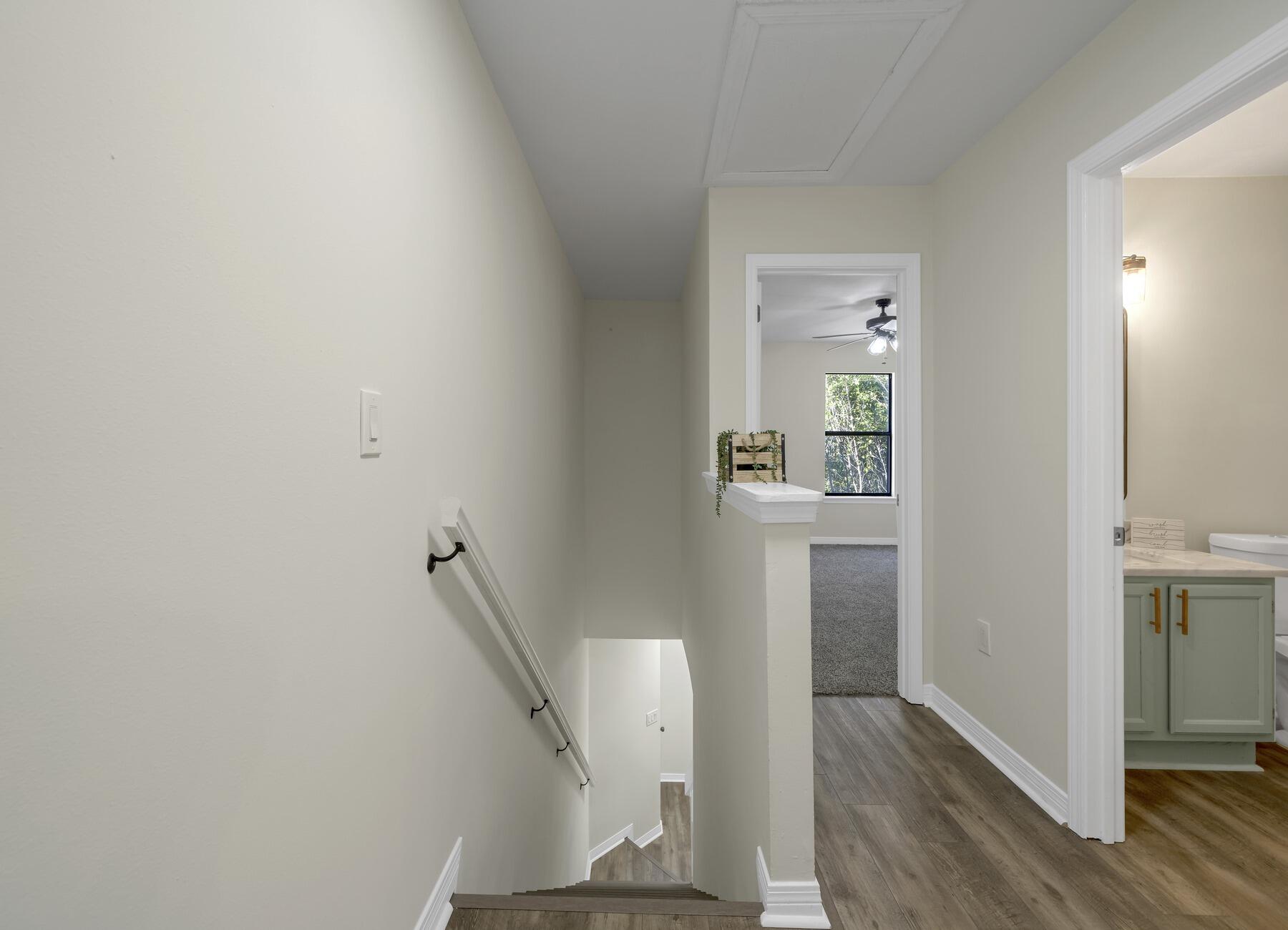 MONTAGE MANOR - Residential