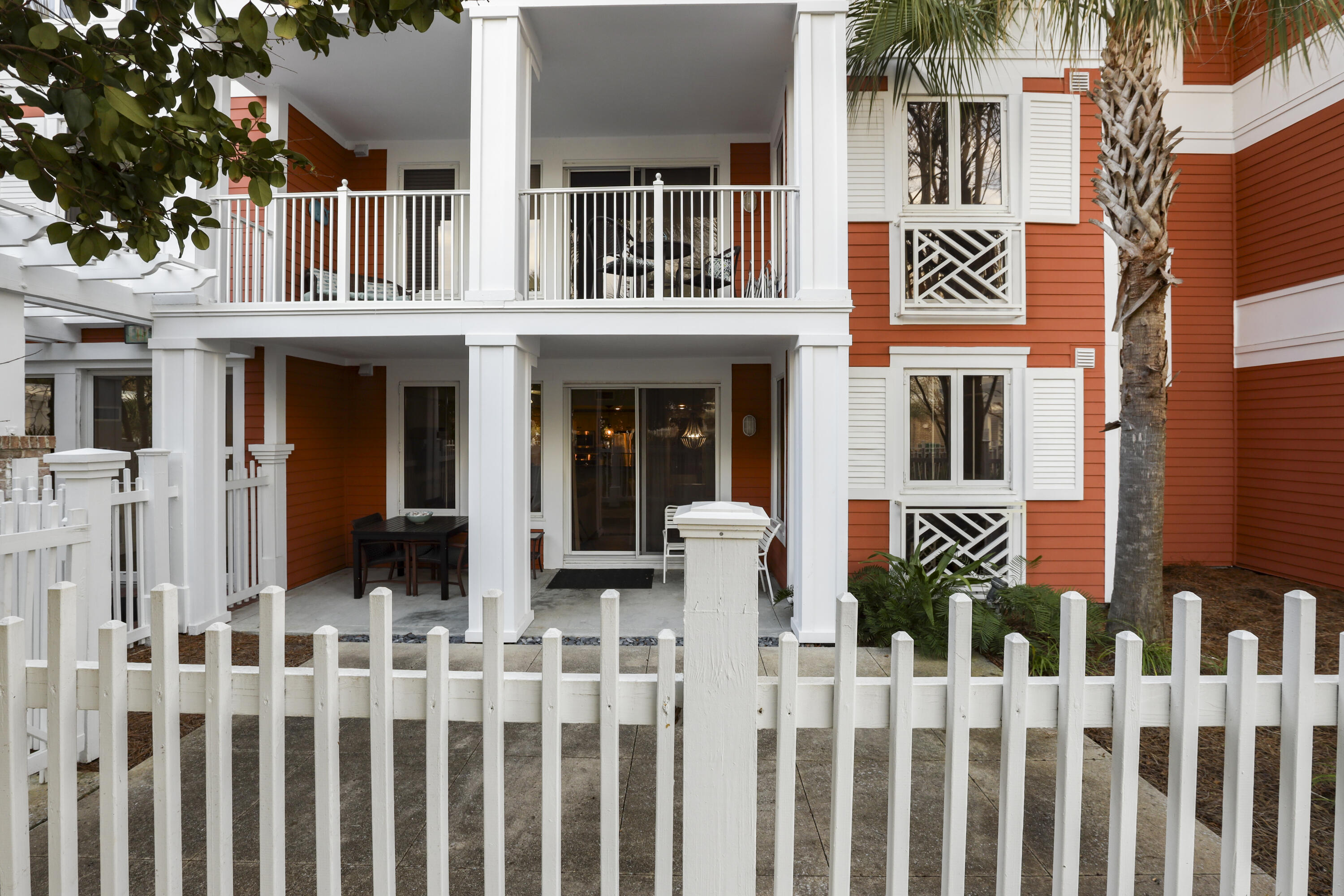 MARKET STREET INN - Residential