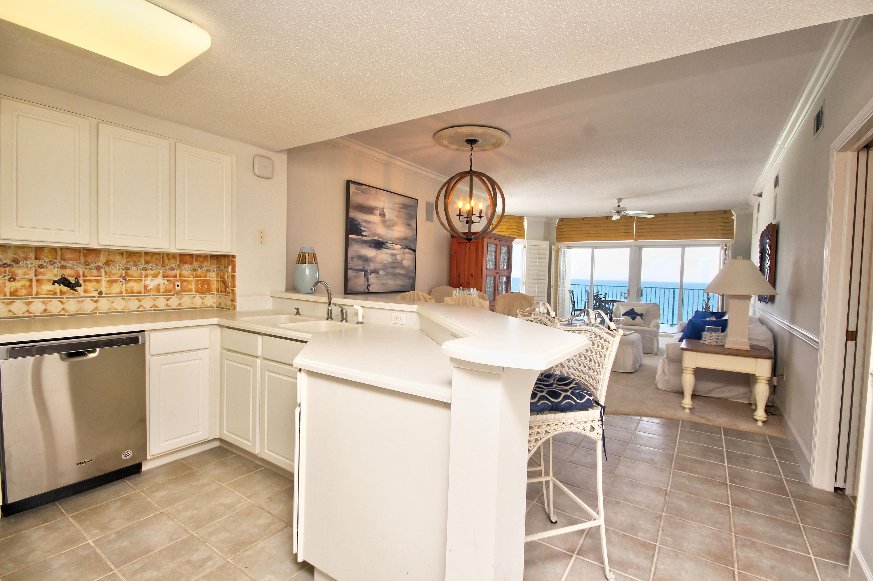 JADE EAST TOWERS CONDO - Residential