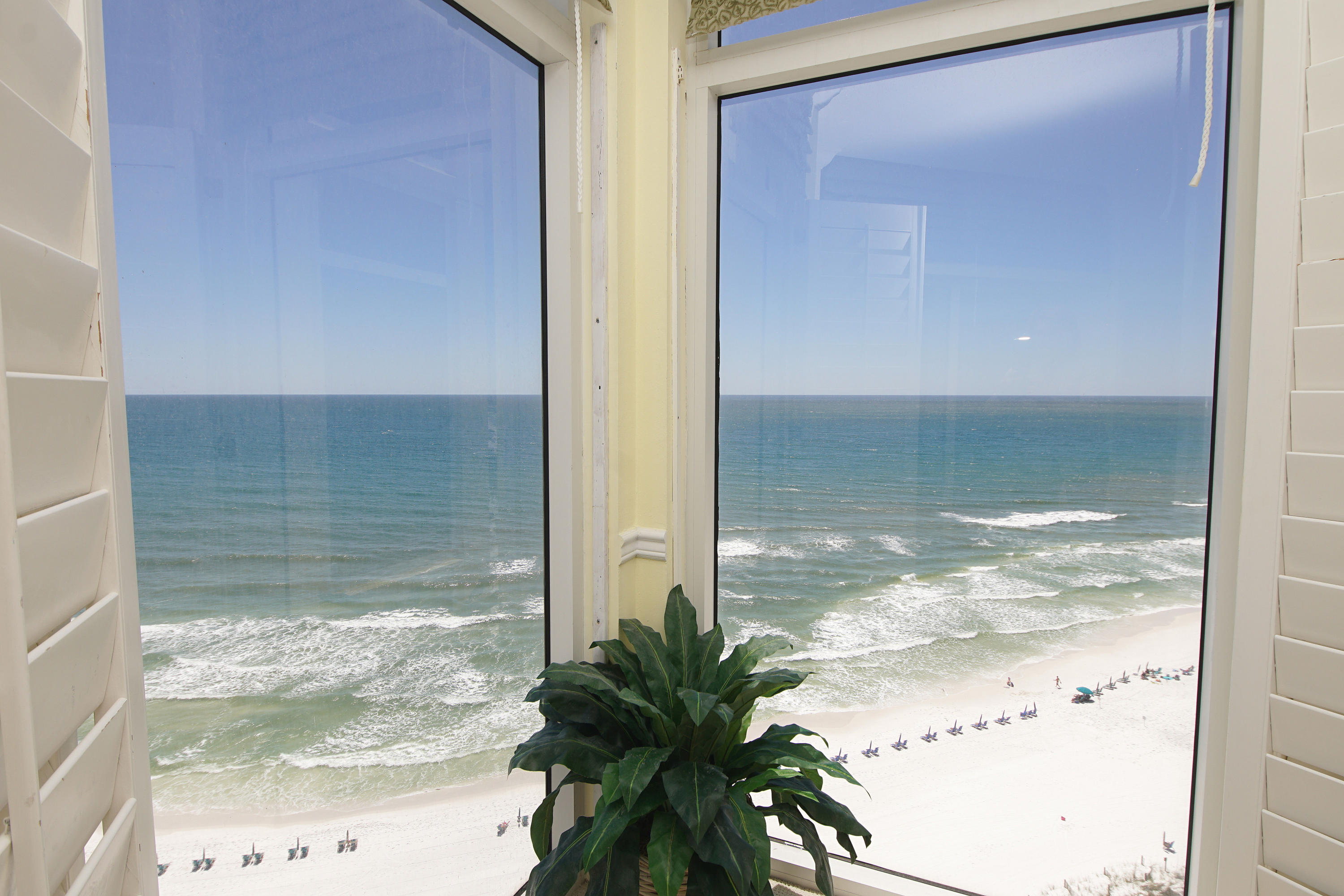 JADE EAST TOWERS CONDO - Residential