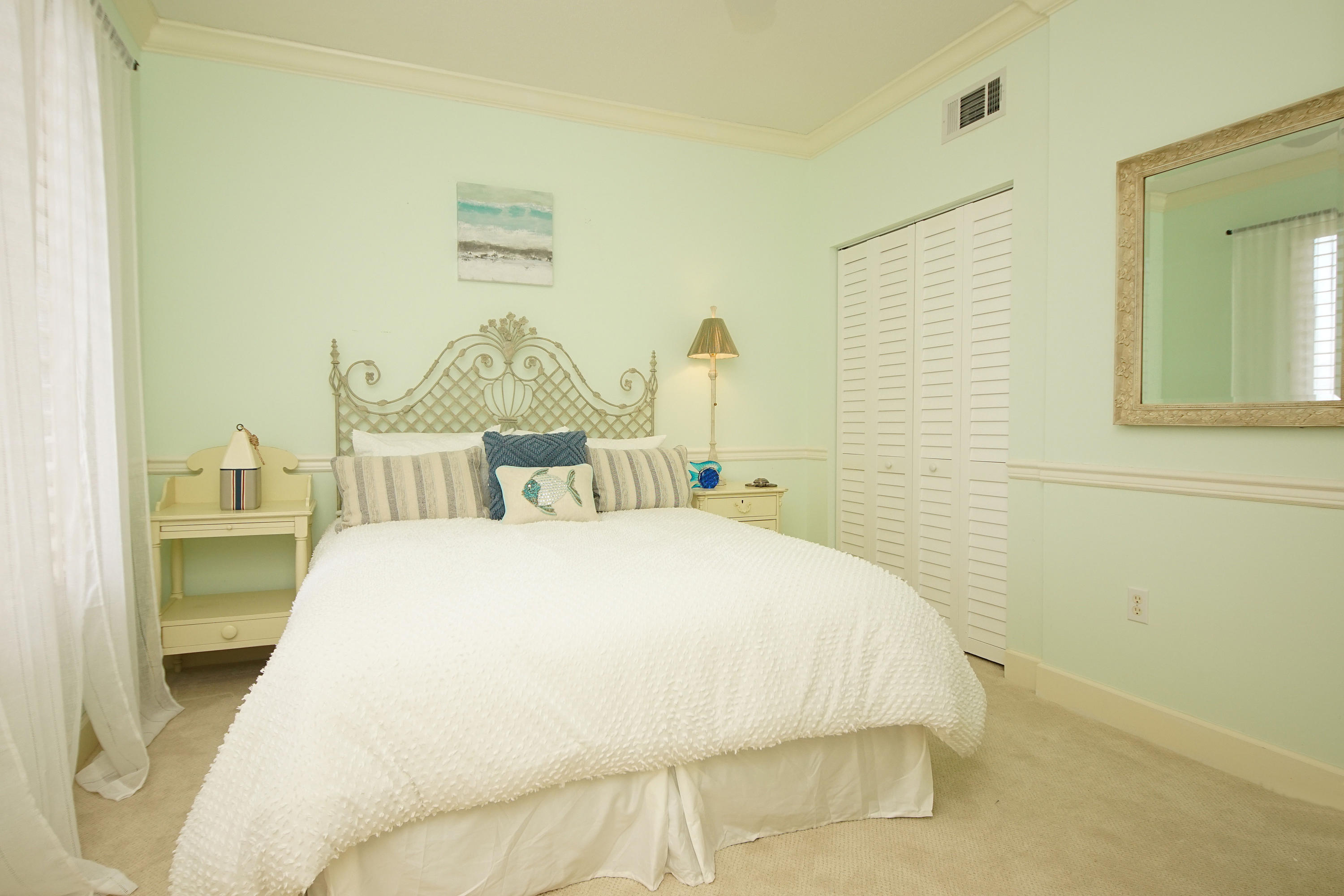 JADE EAST TOWERS CONDO - Residential